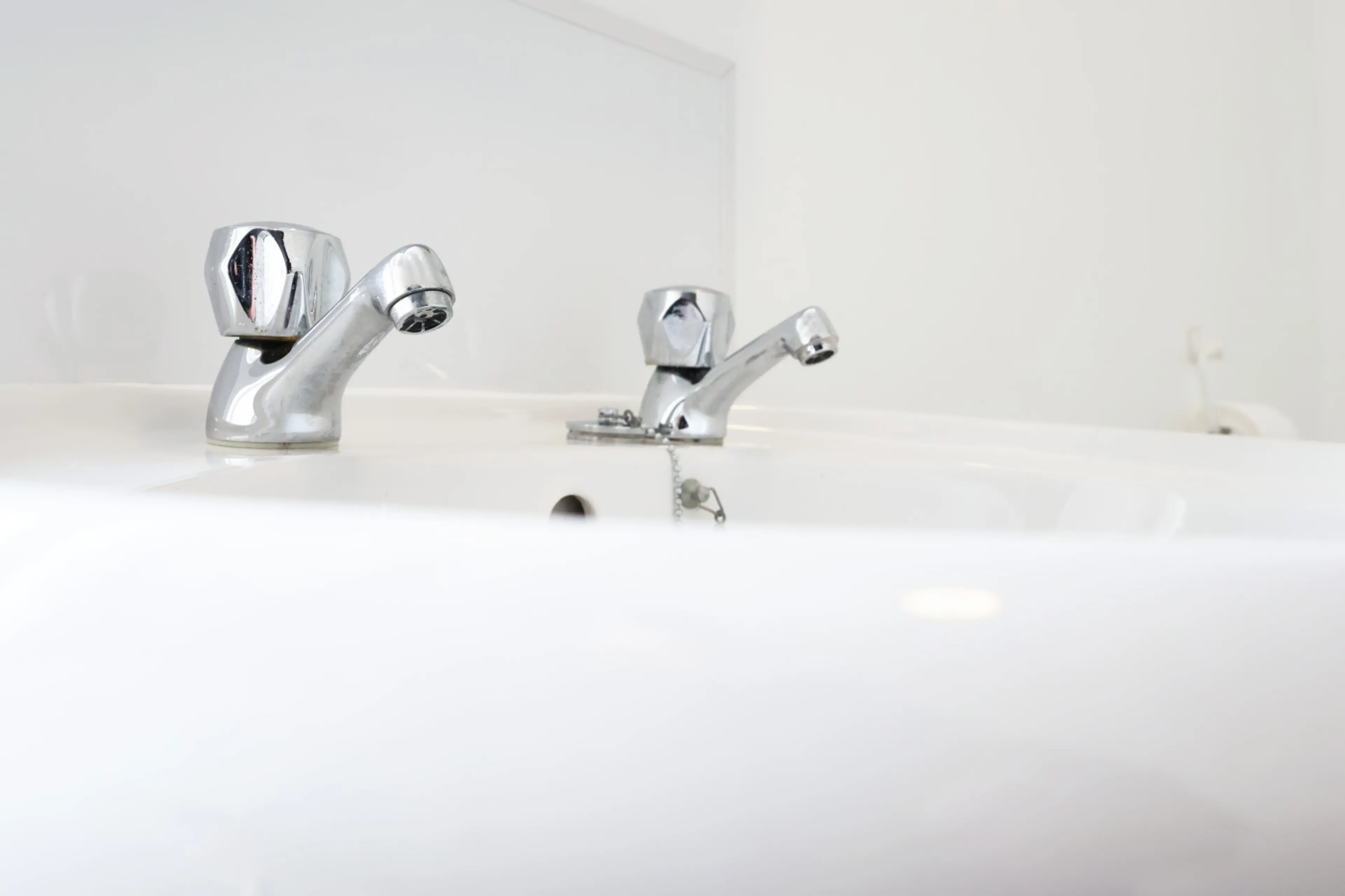 41 Pant Street - Image 2