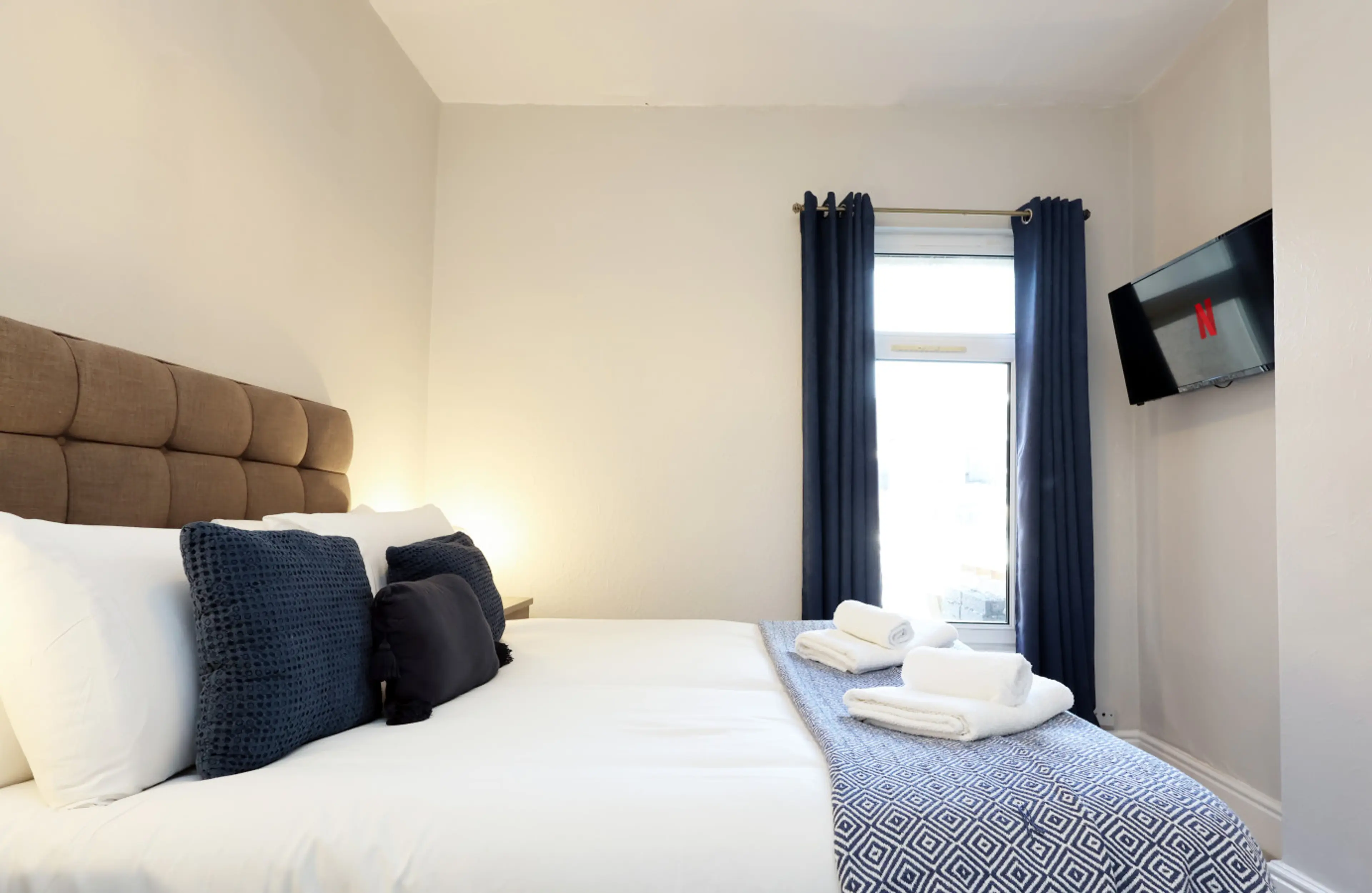 41 Pant Street - Image 32