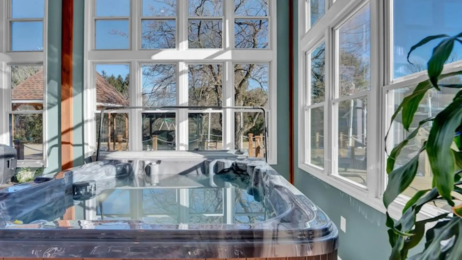 Hot Tub