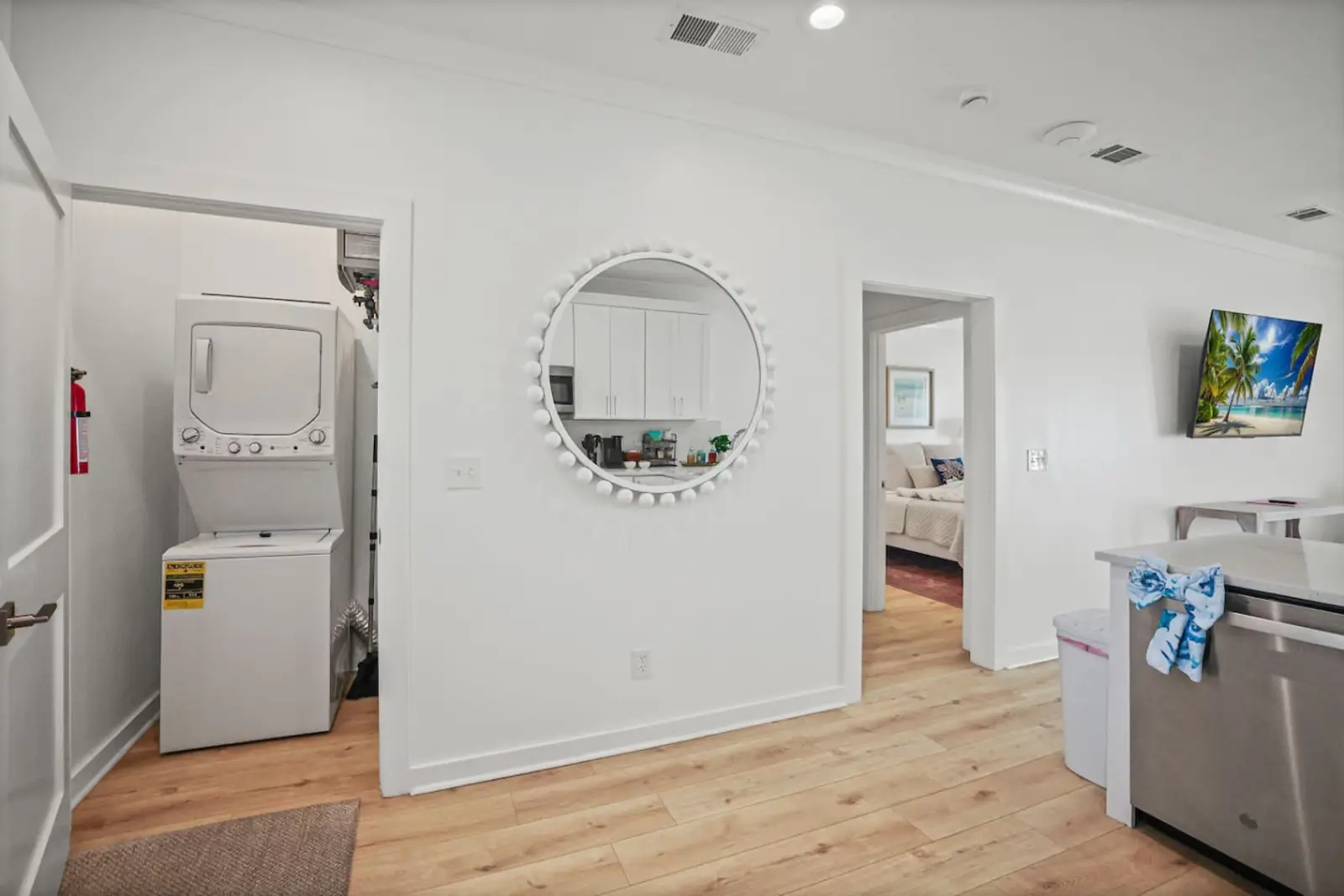 Quiet Harbor Condo - Private Balcony - Relaxing Stay vacation rental in Pass Christian, MS — photo 17