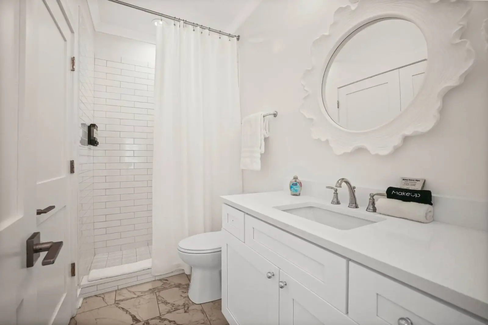 Extended Stay Friendly-Full Kitchen & Laundry vacation rental in Pass Christian, MS — photo 29