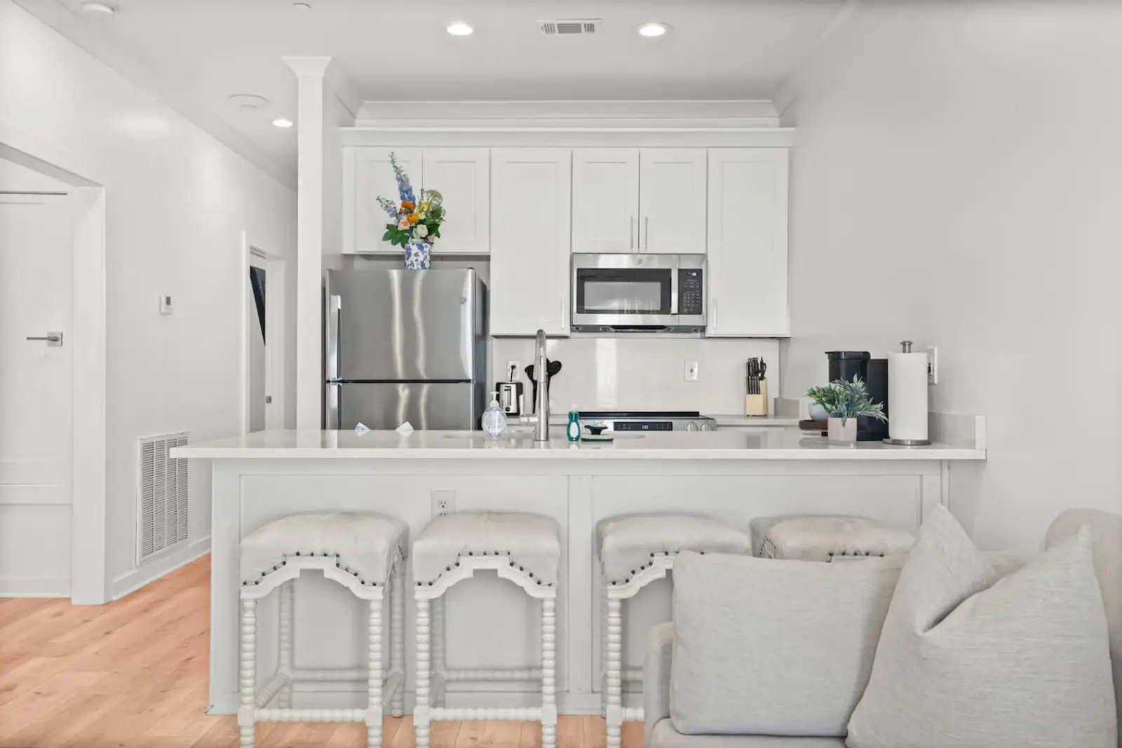 Beach Access Condo-Walk to Downtown-Pets Welcome w/ Fee vacation rental in Pass Christian, MS — photo 6