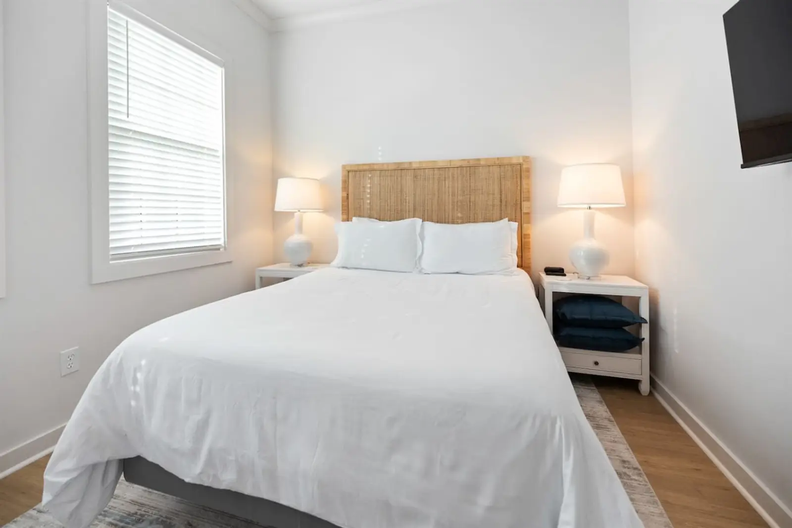 Comfortable 3BR Stay - Pool - Beach Nearby vacation rental in Pass Christian, MS — photo 13
