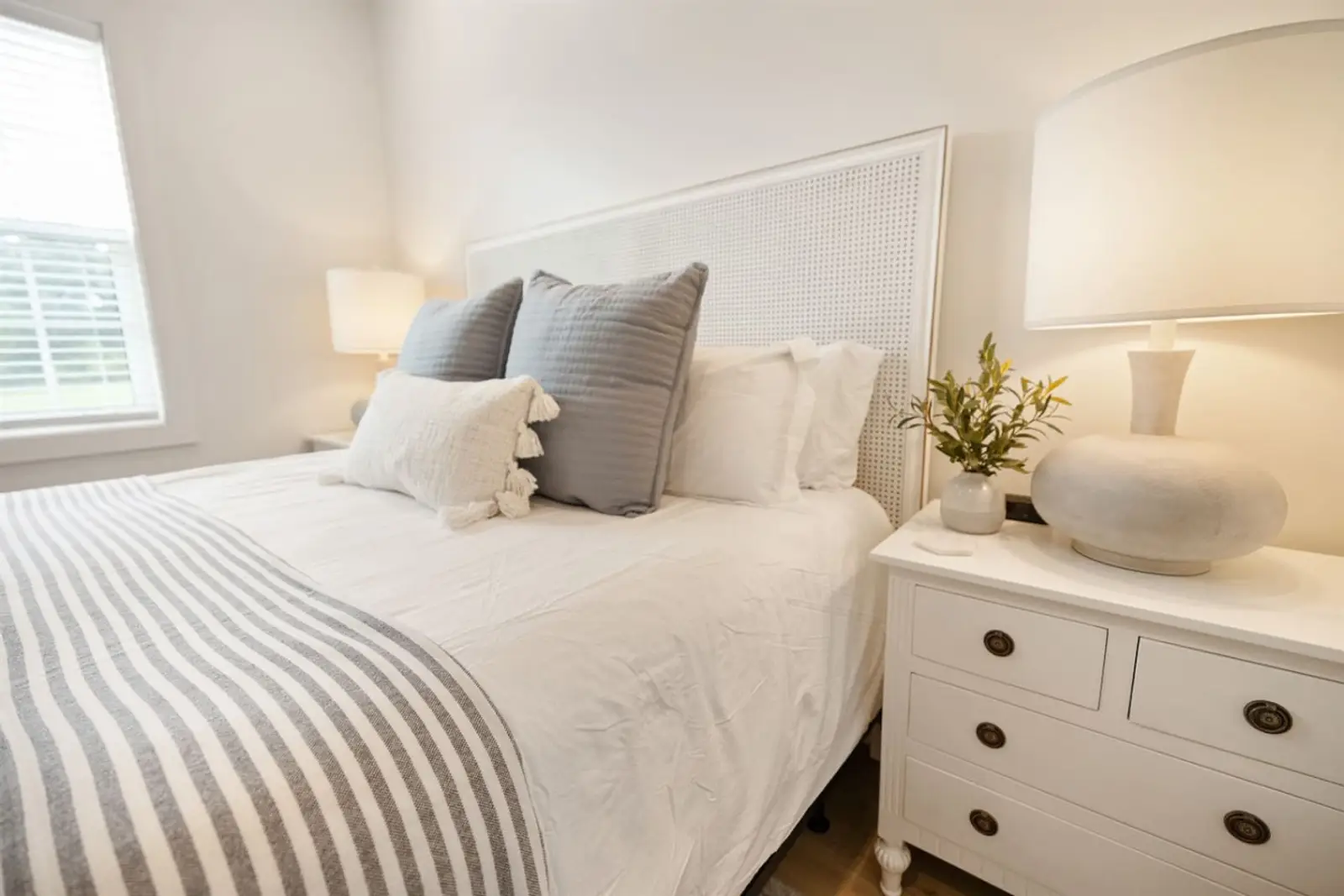 Comfortable 3BR Stay - Pool - Beach Nearby vacation rental in Pass Christian, MS — photo 9