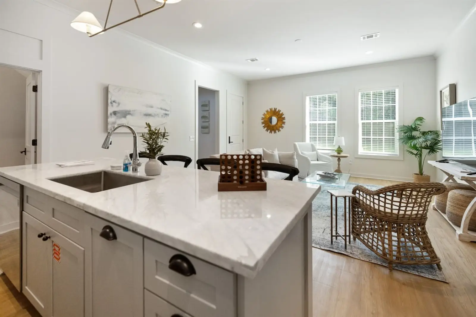 Spacious 3BR Retreat - Pool - Sleeps 7 - Pets Welcome w/ Fee vacation rental in Pass Christian, MS — photo 8