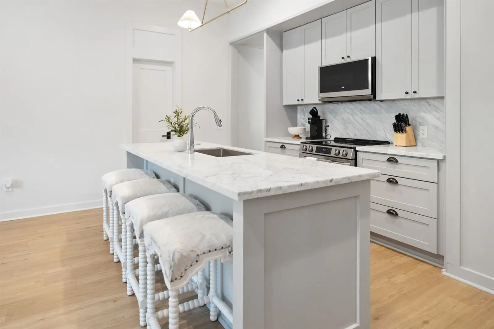 3 Charming Townhomes Side-by-Side for Big Groups! vacation rental in Pass Christian, MS — photo 26