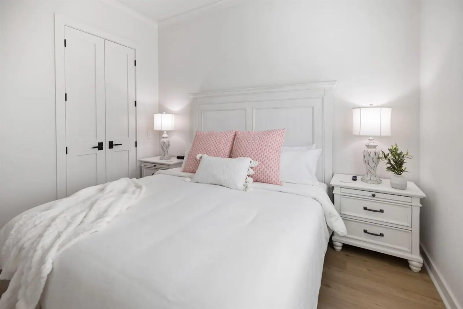 3 Charming Townhomes Side-by-Side for Big Groups! vacation rental in Pass Christian, MS — photo 30
