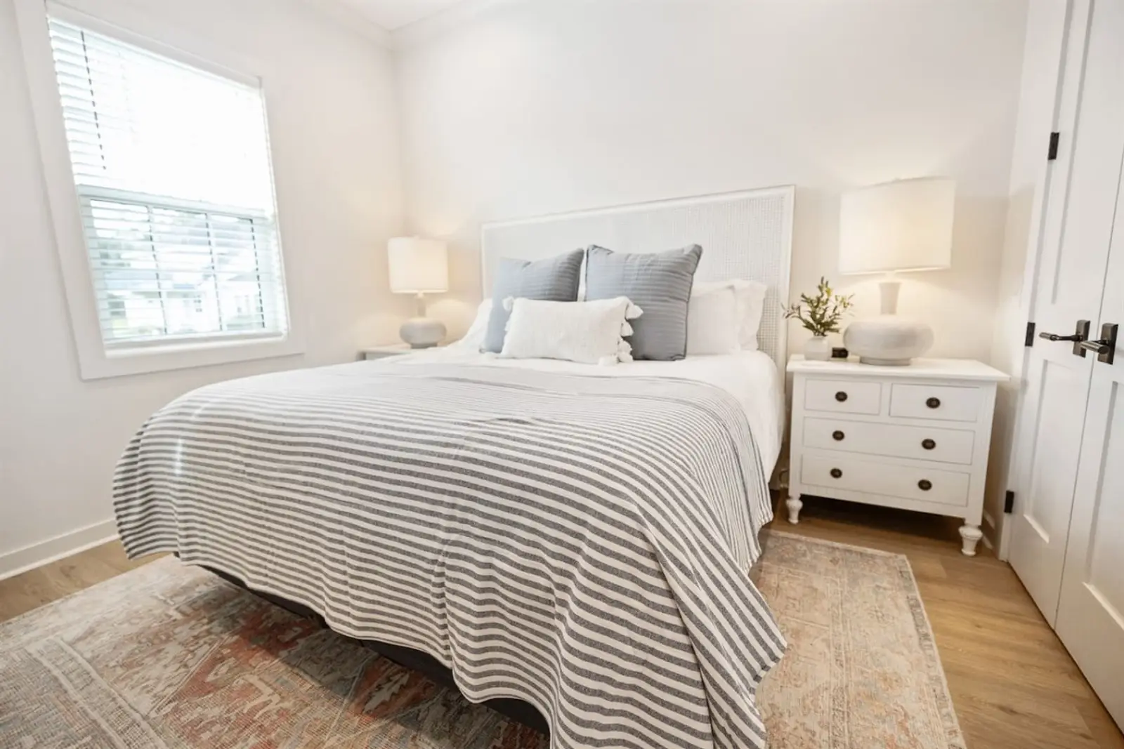 3 Charming Townhomes Side-by-Side for Big Groups! vacation rental in Pass Christian, MS — photo 32