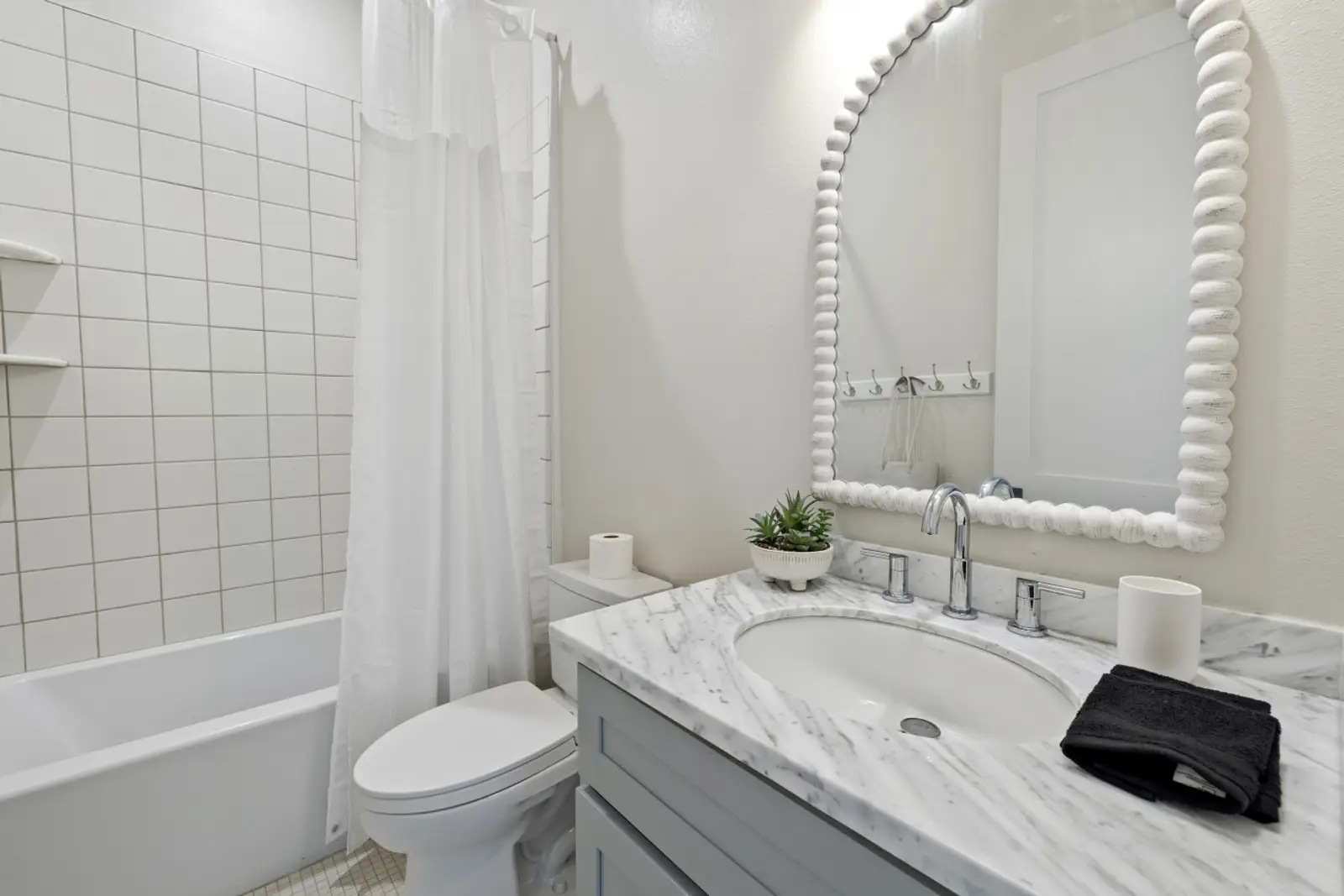 Coastal Comfort - Pool - 1 Block from Beach vacation rental in Pass Christian, MS — photo 23