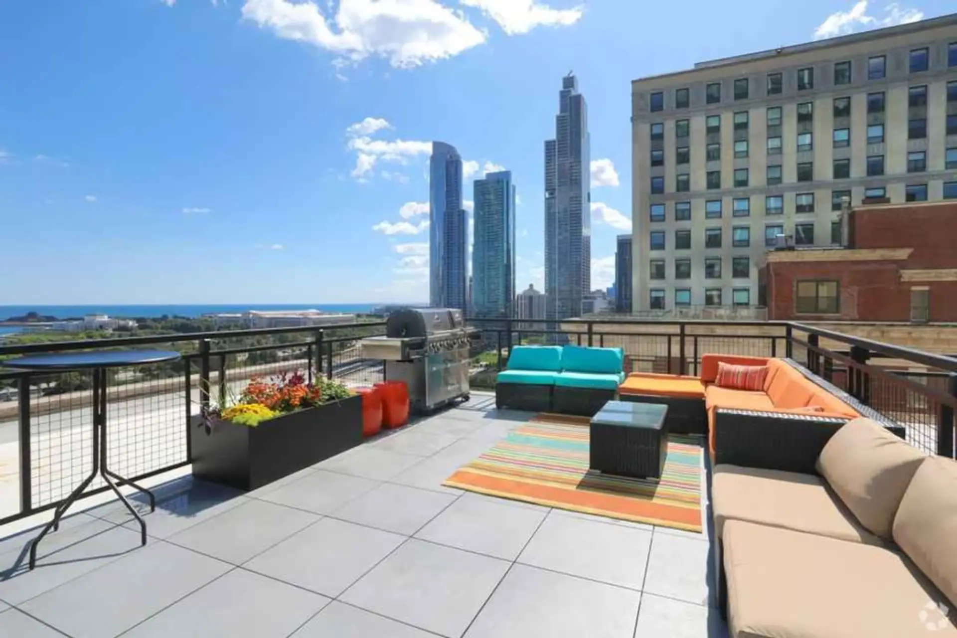 Beautiful roof deck with breathtaking views of the city and Grant Park.