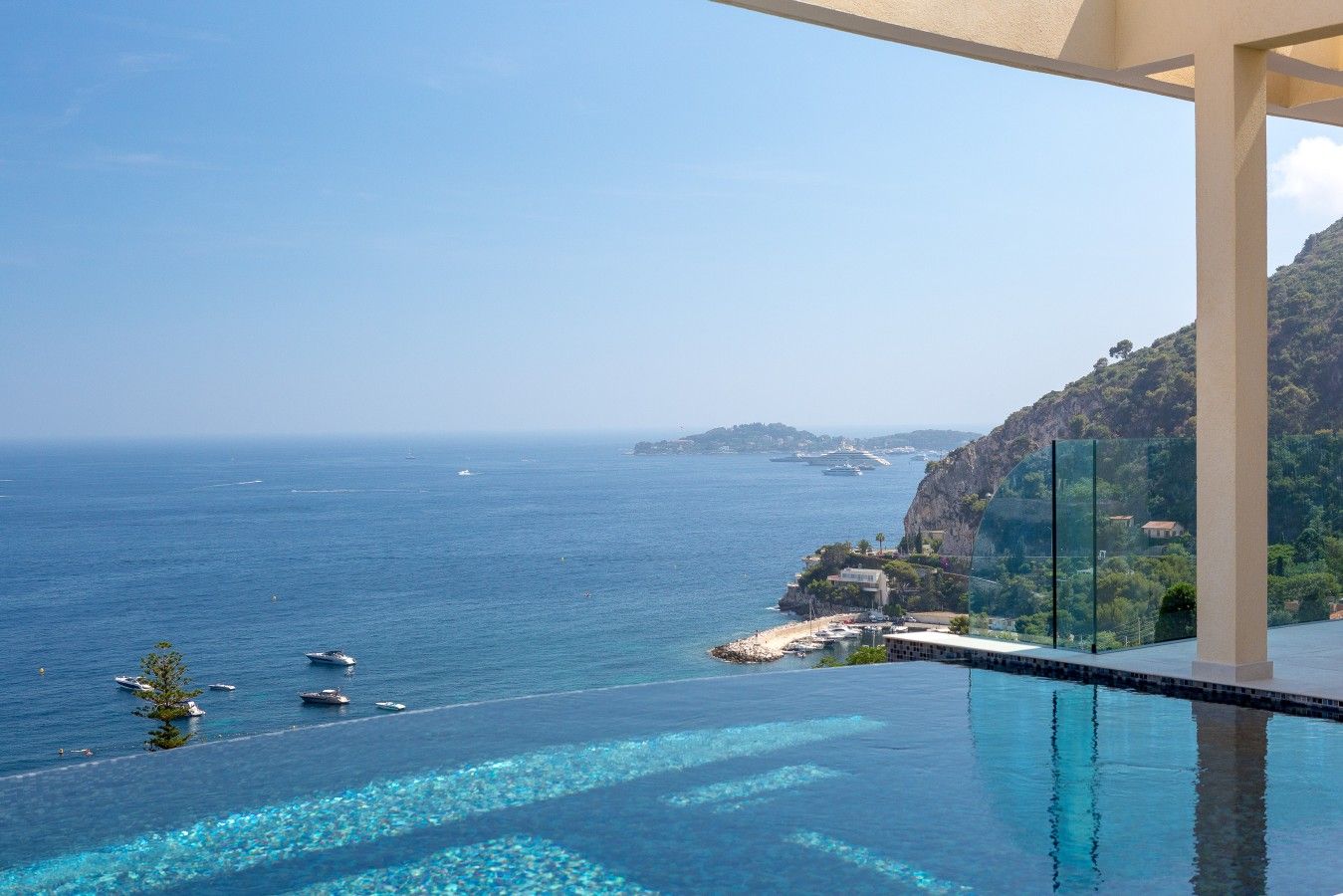 Designer kitchen at Villa Paradise