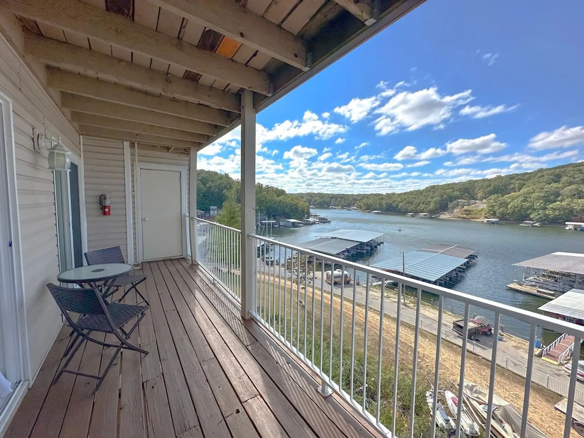 Relax in your lakeside retreat! This charming condo features a private balcony with stunning lake views—perfect for morning coffee or evening sunsets.