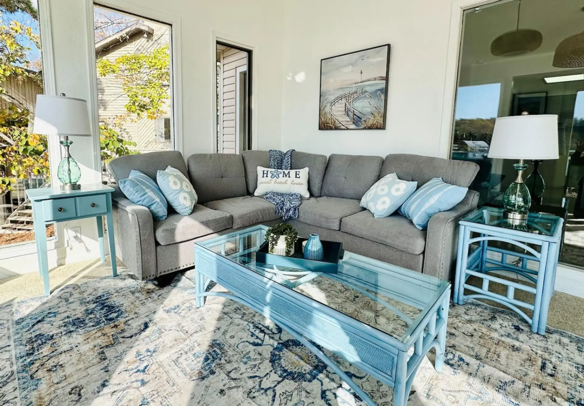 Bright and airy living room in a lakeside home, perfect for gatherings.