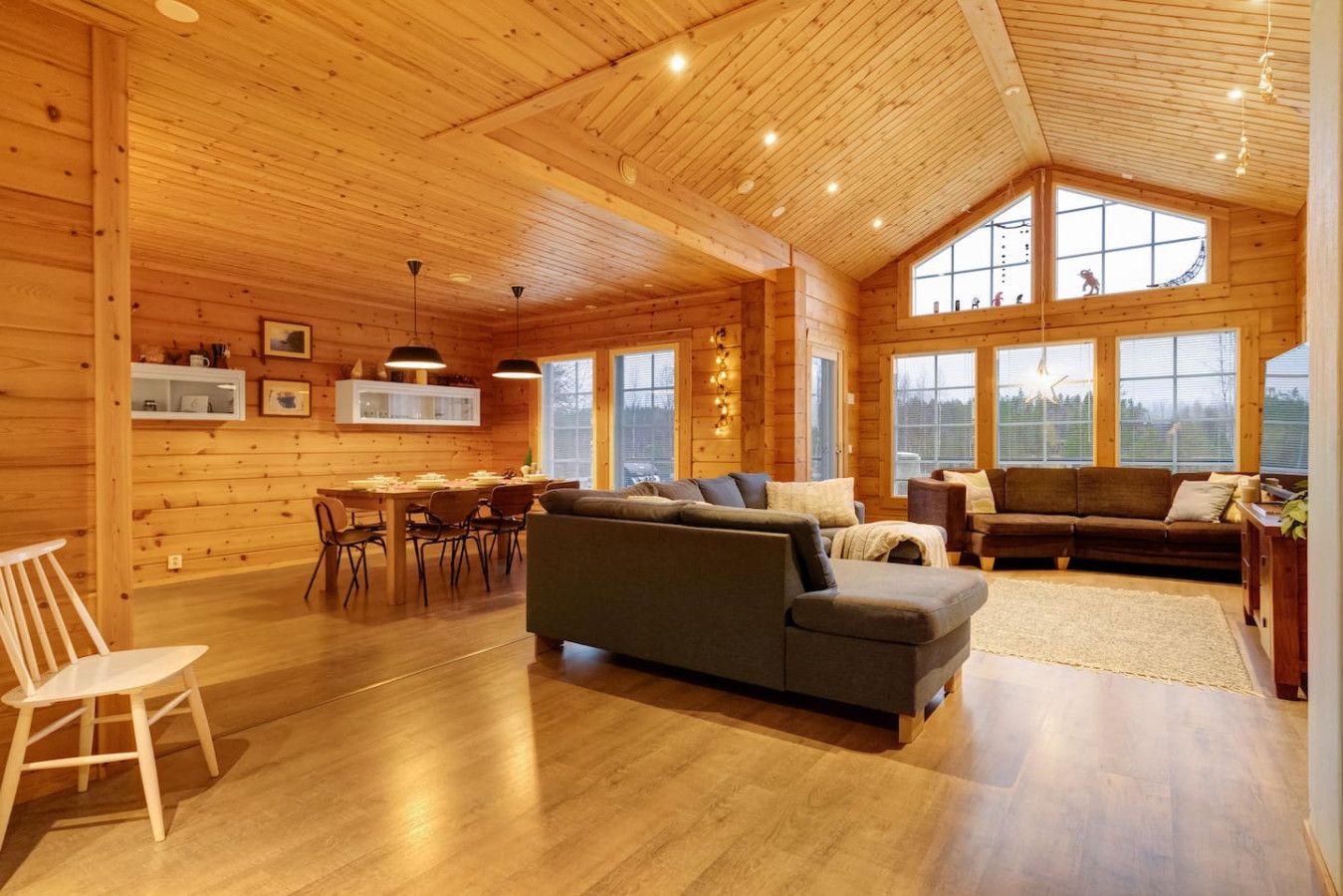 Arctic Wilderness Lodge