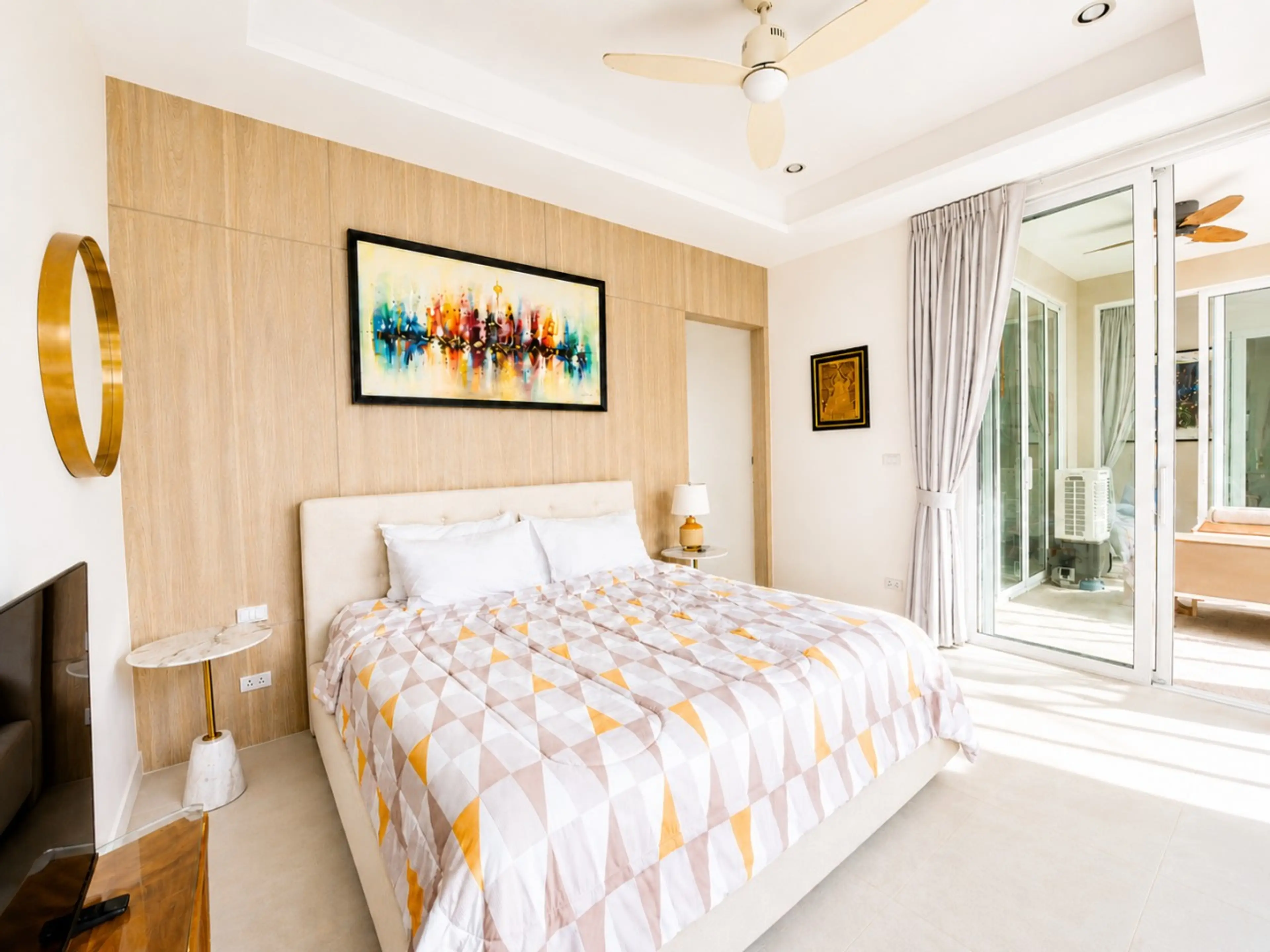 Master Bedroom 01