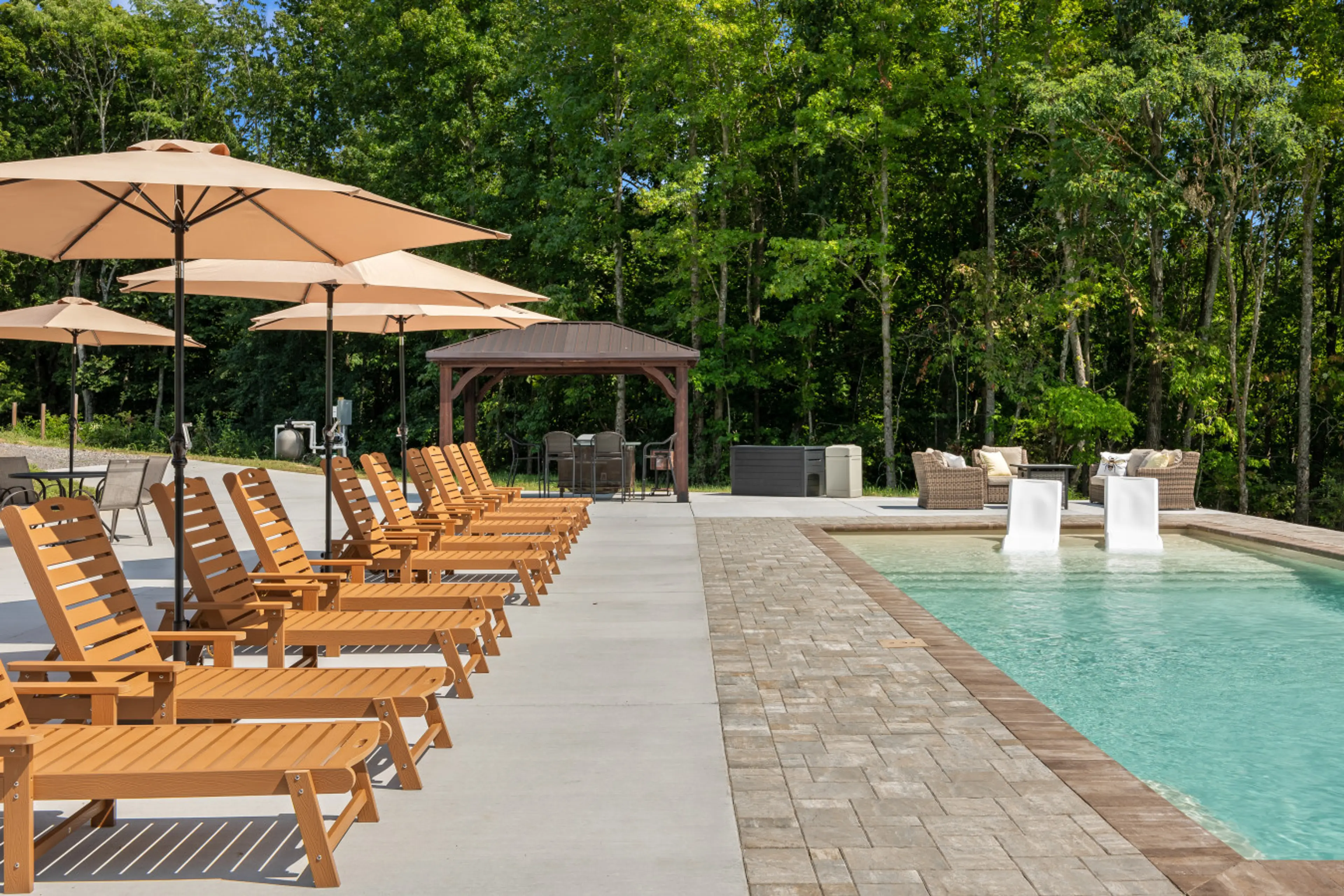 Resort on Center Hill Lake in Middle Tennessee