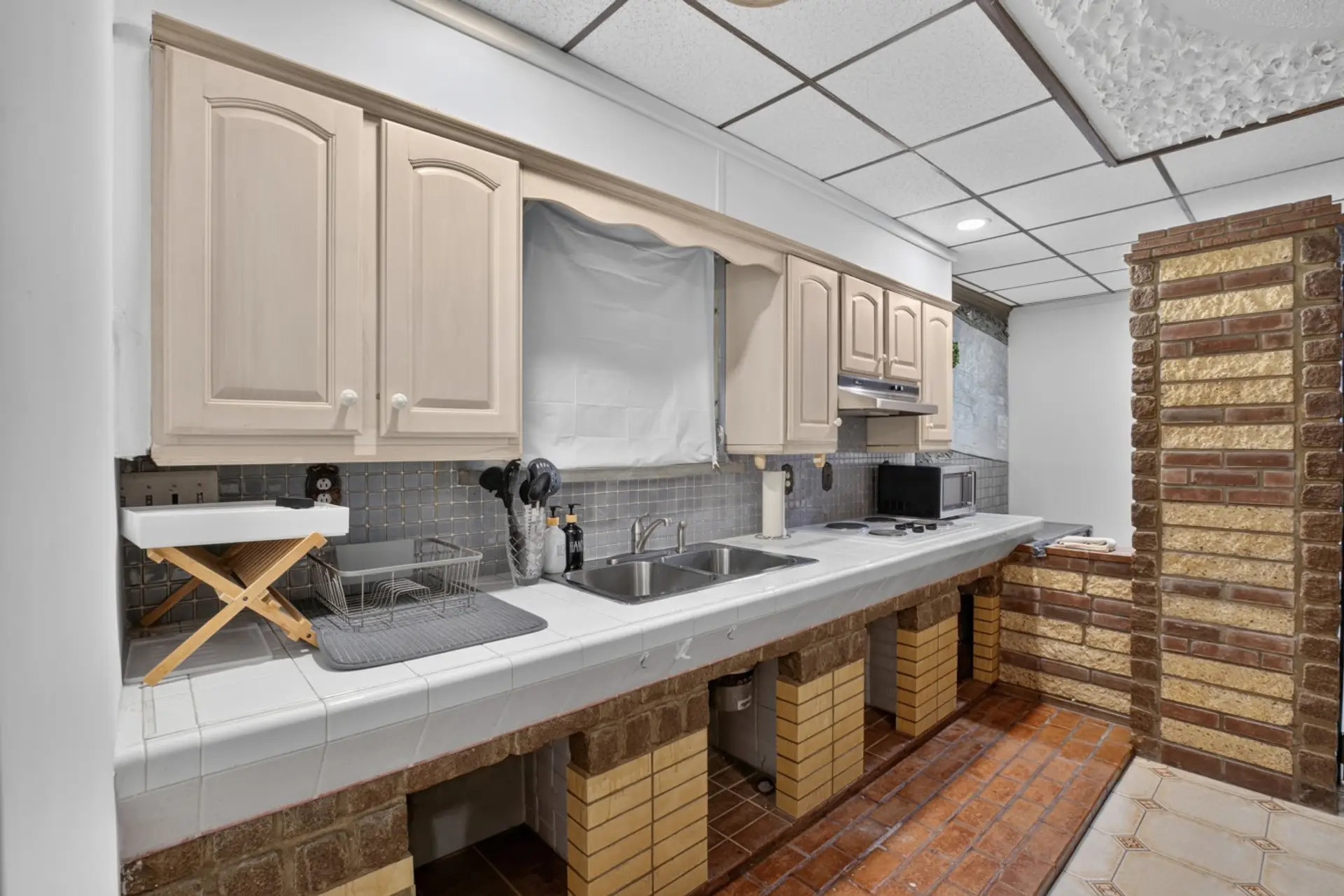 Everything needed in the kitchen