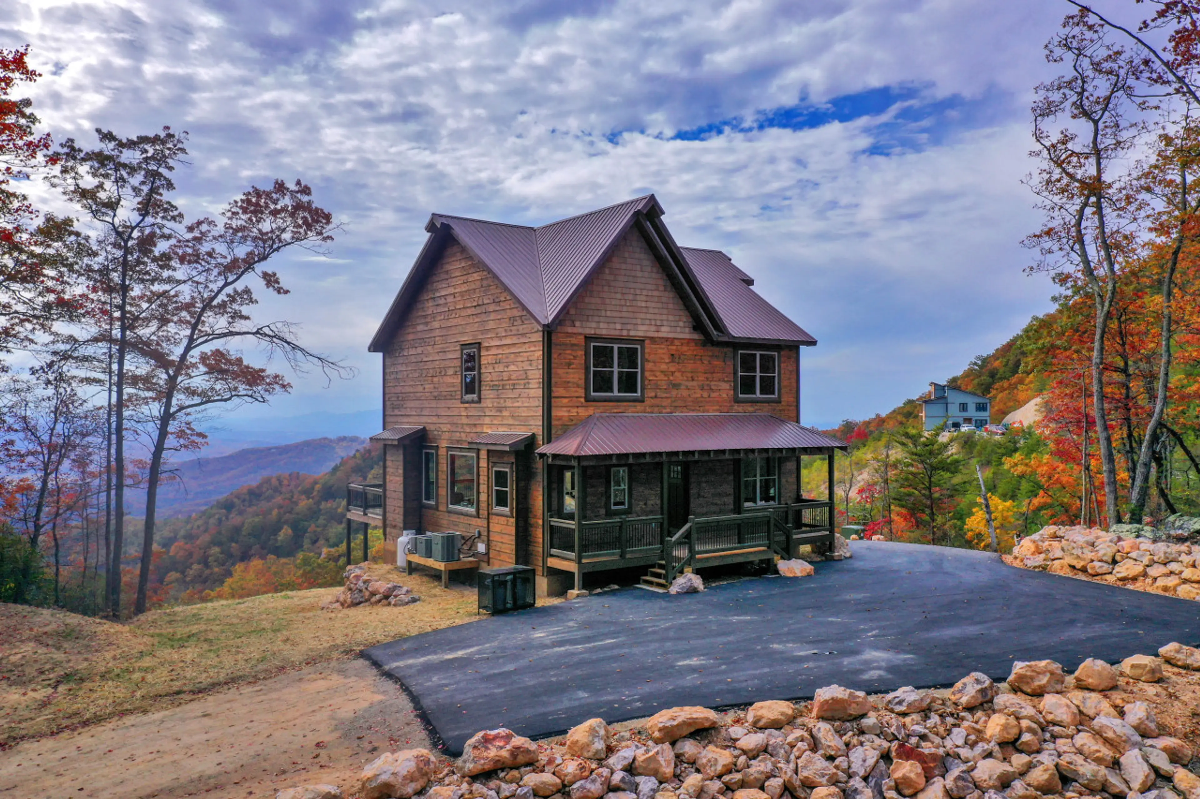 Nestled in the heart of the mountains, this cabin is the perfect fall retreat.