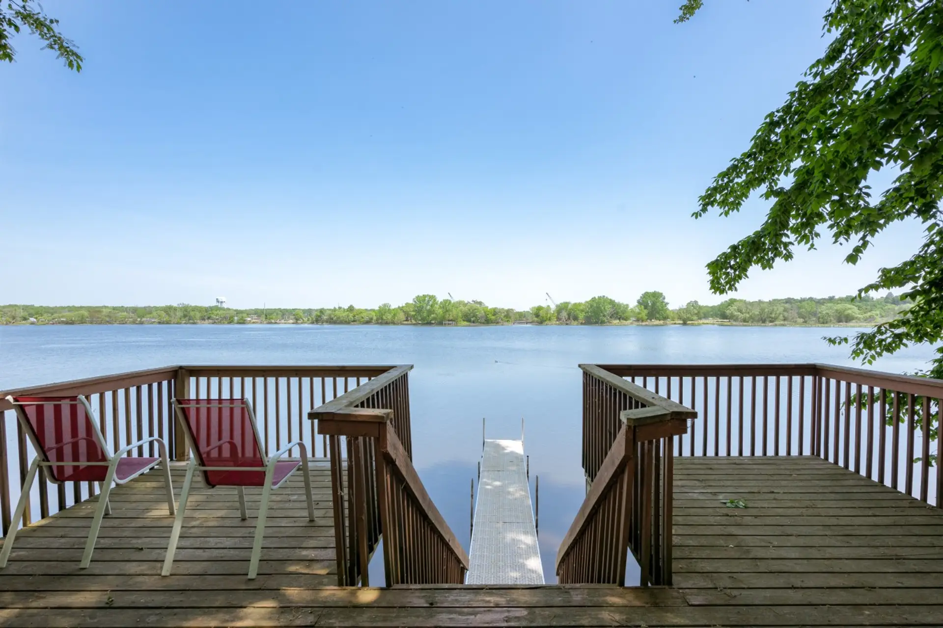 Balcony overlooking Mona Lake
