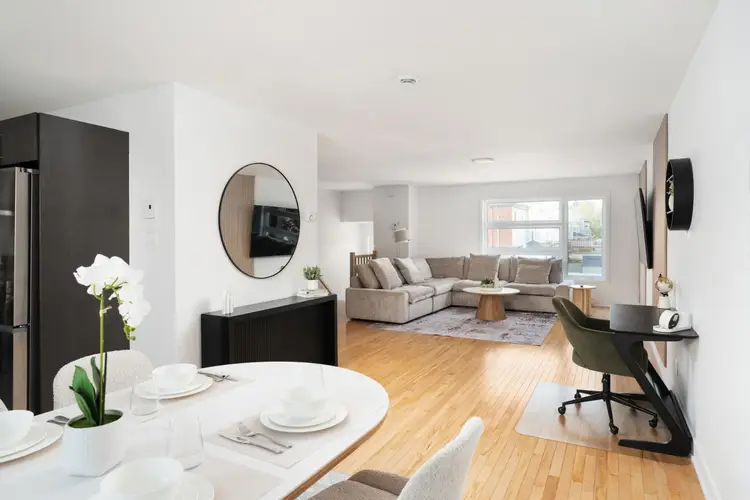 🌊 Modern 3BR | 5min to Montreal | Laval