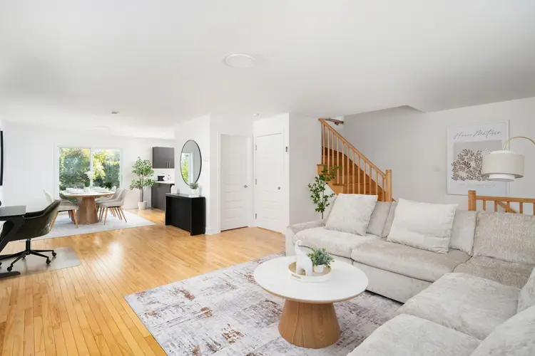 🌊 Modern 3BR | 5min to Montreal | Laval