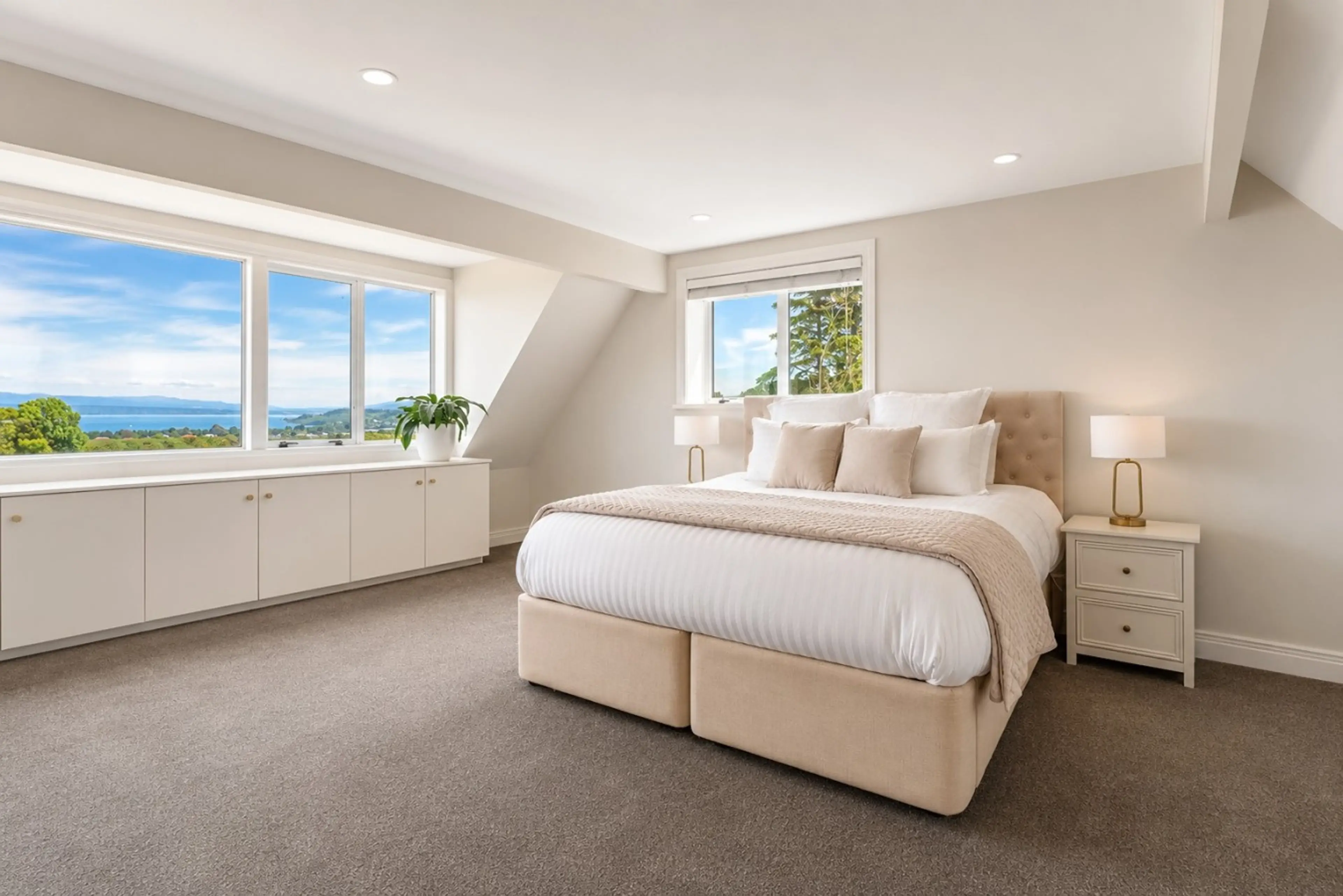 Master Bedroom with Sweeping Lake Views