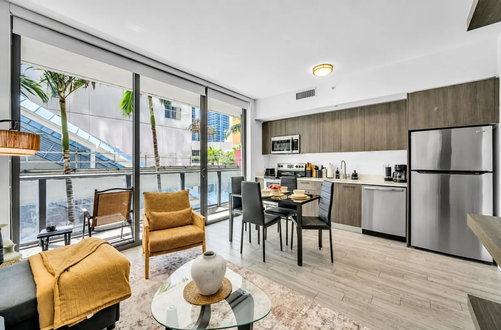Cruise Port Studio — High floor