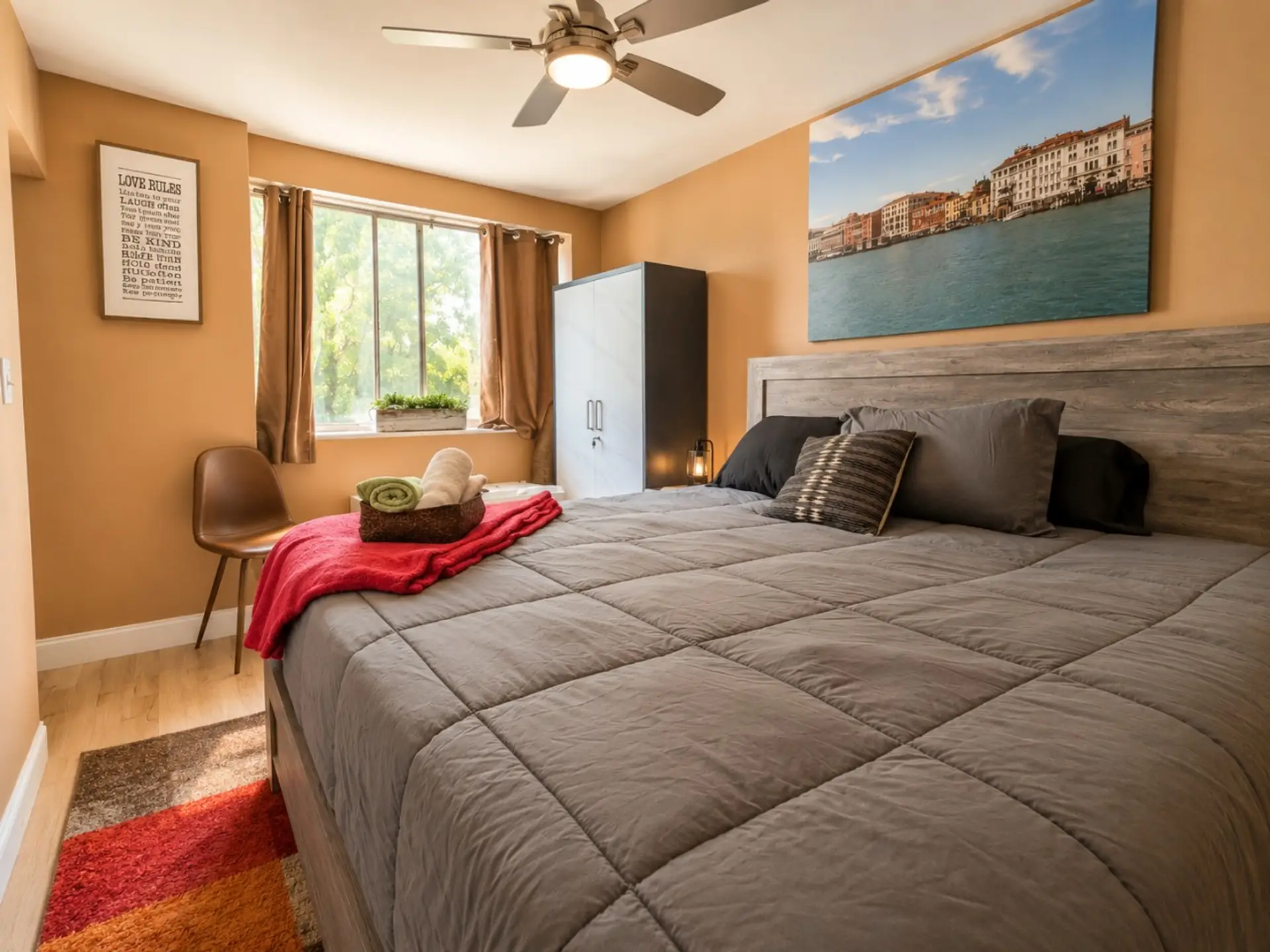 Your Downtown Atlanta home base — Two bedrooms, two king beds, entertainment, and plenty of room to settle in together.