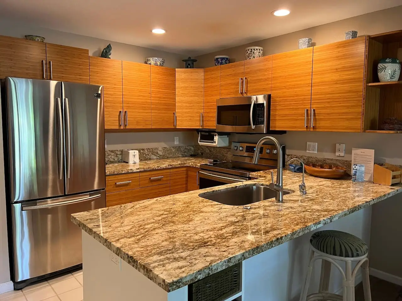 Fantastic 1 Bed 2 Bath at Maui Kamaole - Image 15