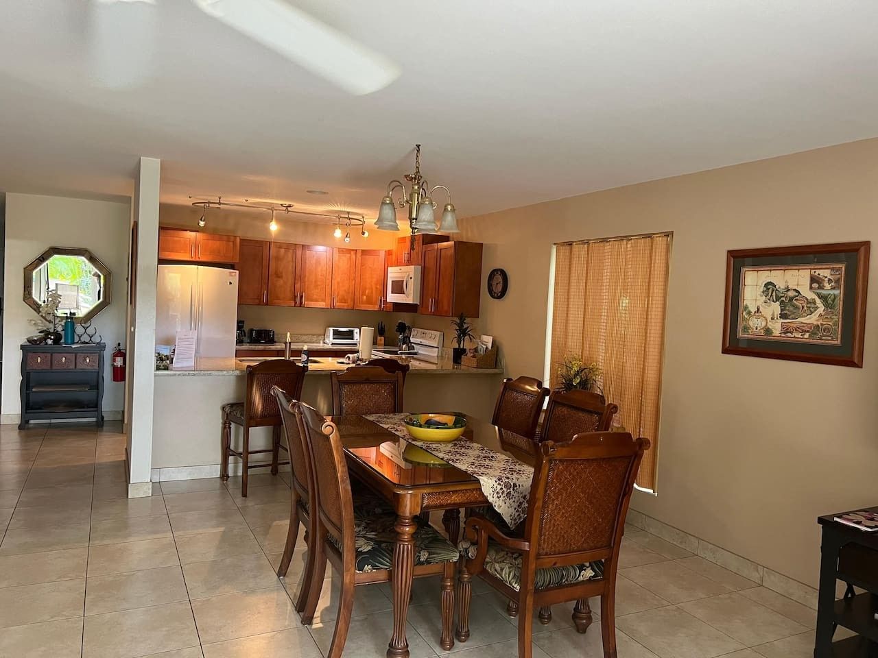 Amazing condo with pools and hotub across from the - Image 7