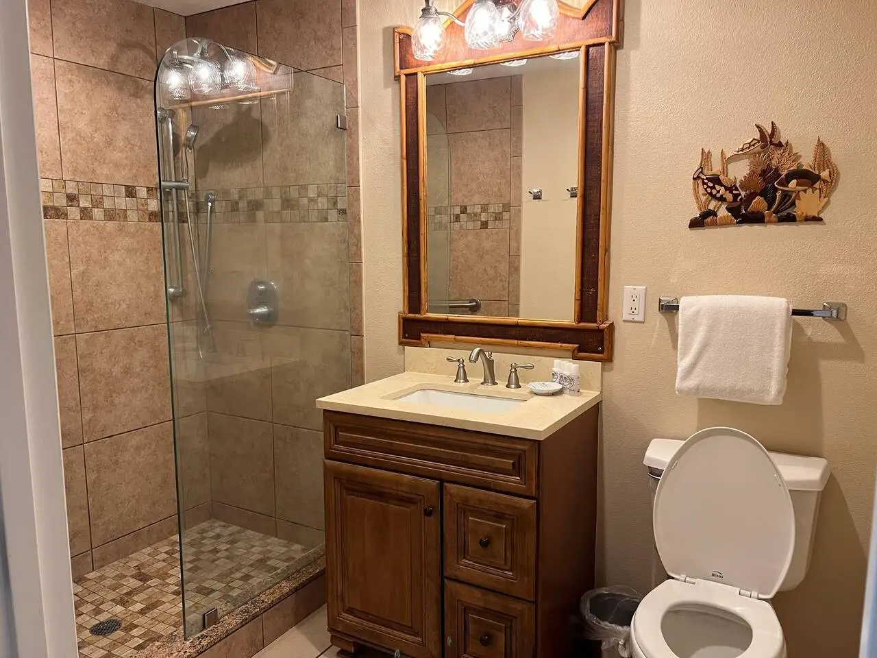 Beautiful 2 Bed 2 Bath at Maui Kamaole - Image 17