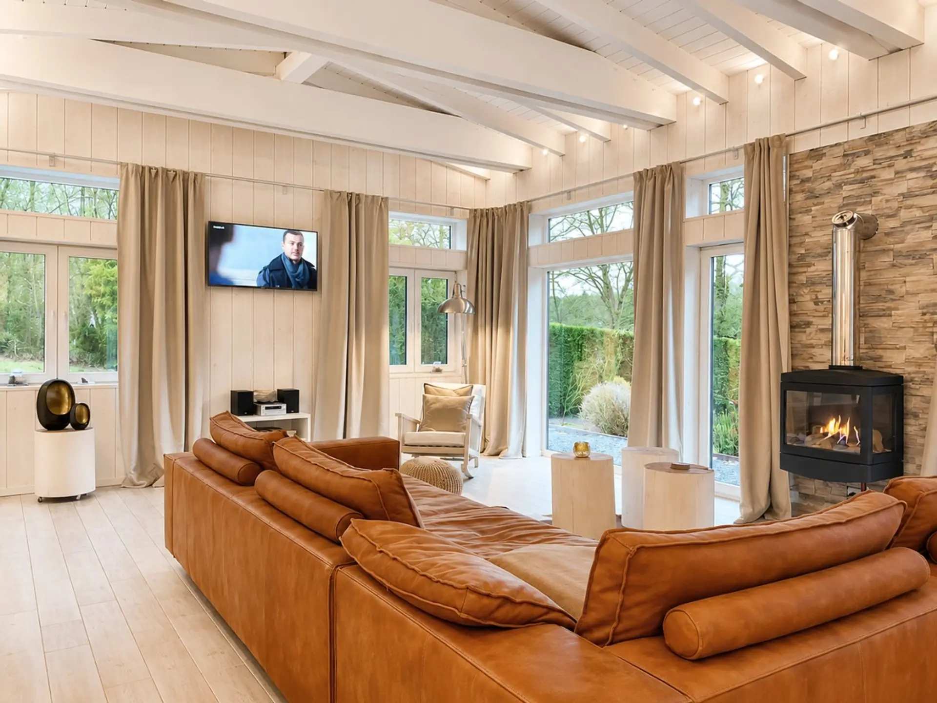 Seeloft_LivingRoom