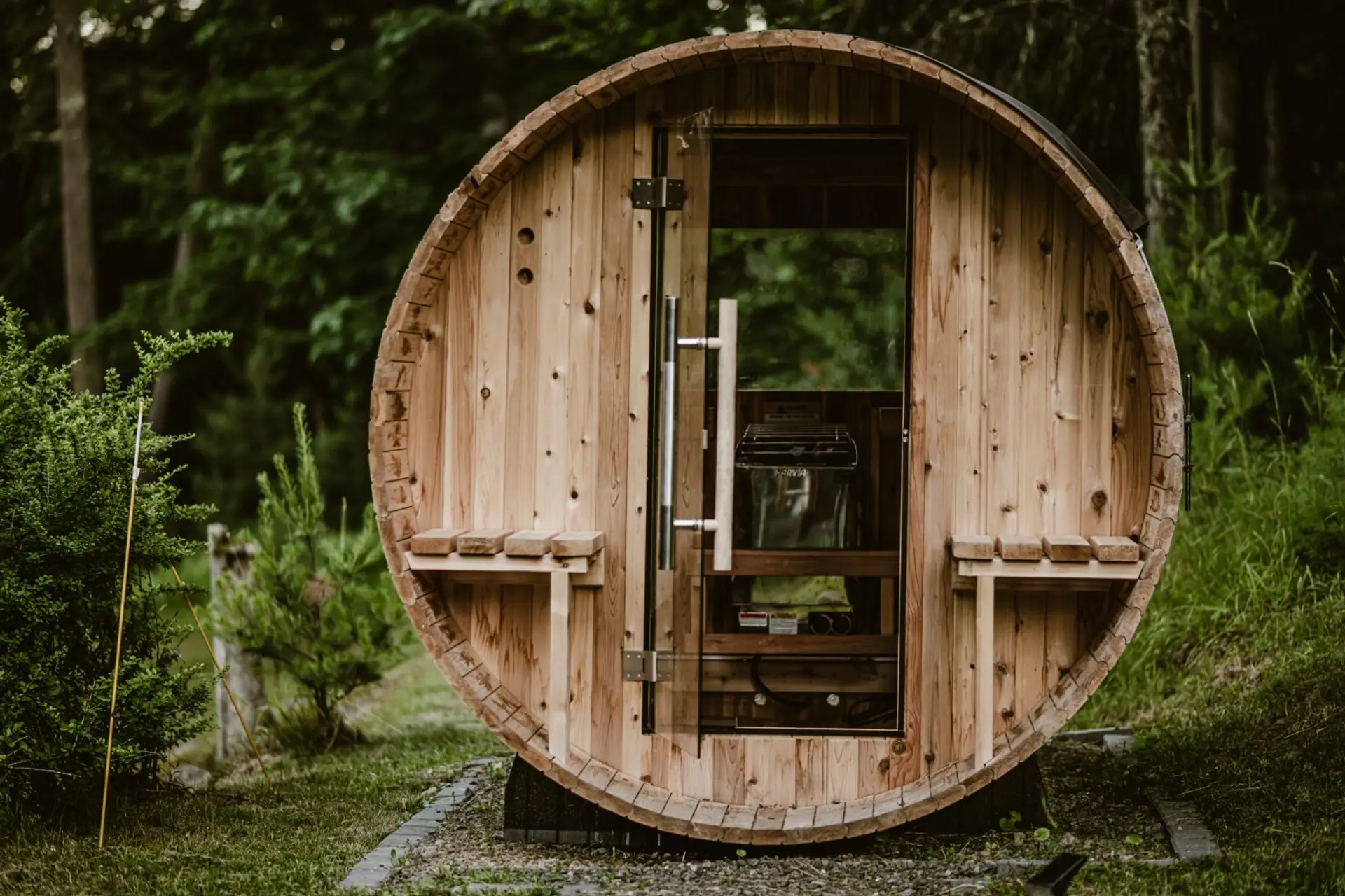 A one-of-a-kind stay with a cozy barrel sauna just steps from the house.