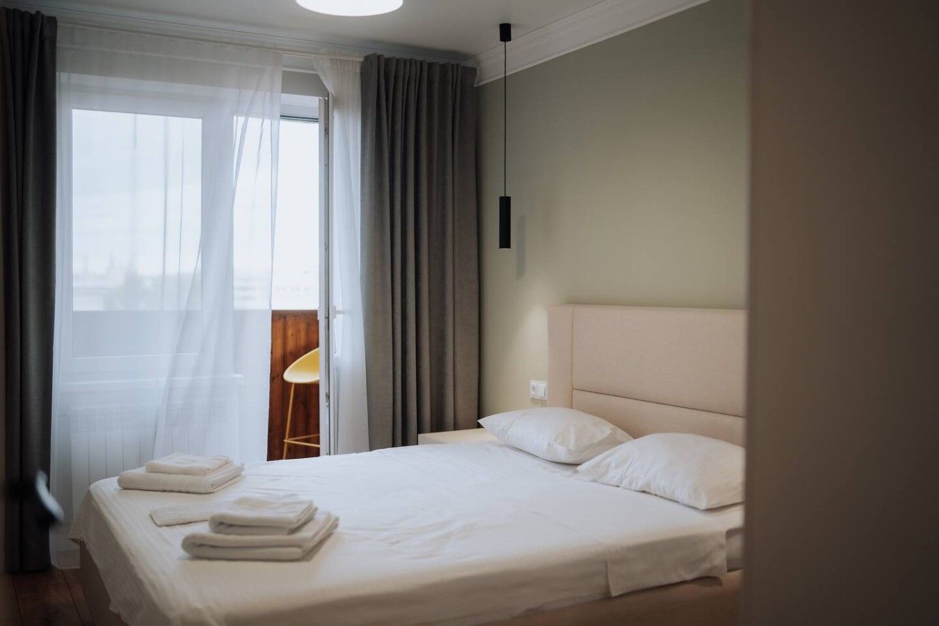 Central 2-Bed Apt • Pushkin St • Near SunCity