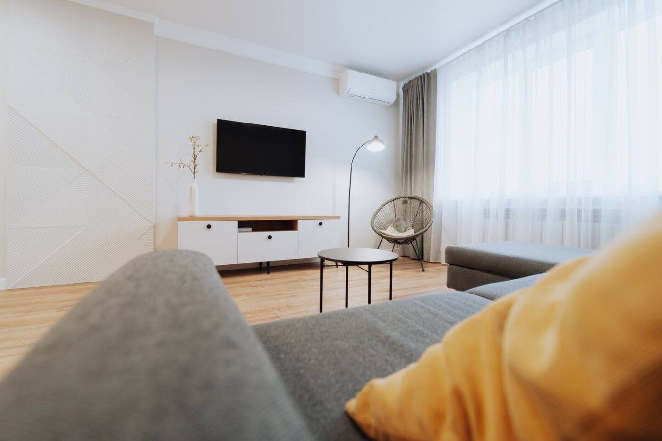 Central 2-Bed Apt • Pushkin St • Near SunCity