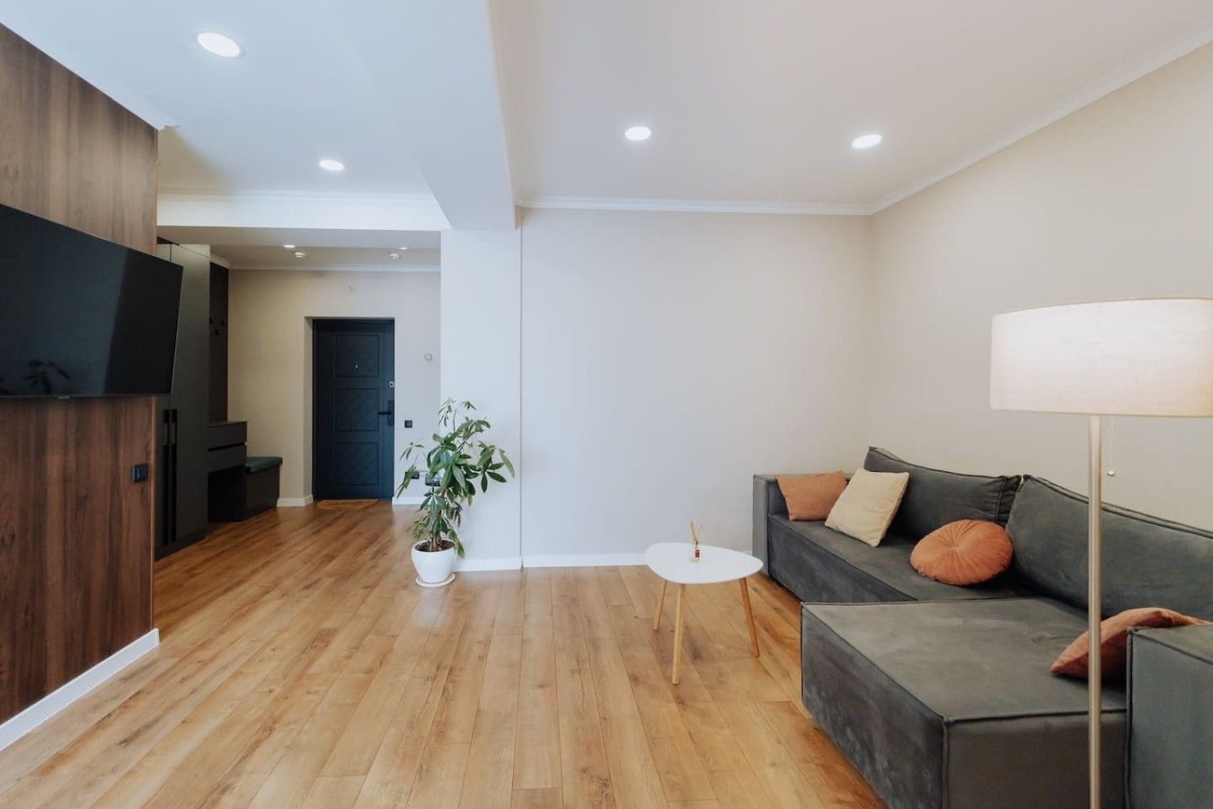 Stylish 1BR | Panoramic View | Self Check-in