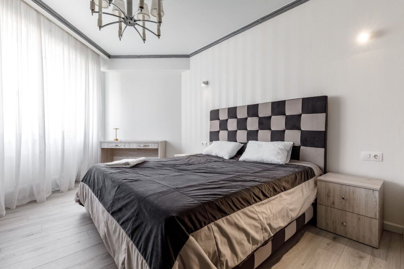 Spacious 2BR | 9th Floor View | Bright & Modern