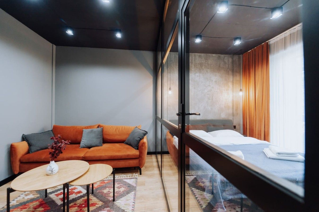Cozy Central Rîșcani Apt | WiFi & Self Check-in