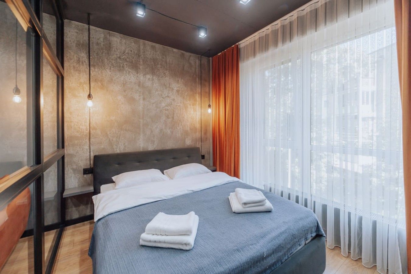 Cozy Central Rîșcani Apt | WiFi & Self Check-in