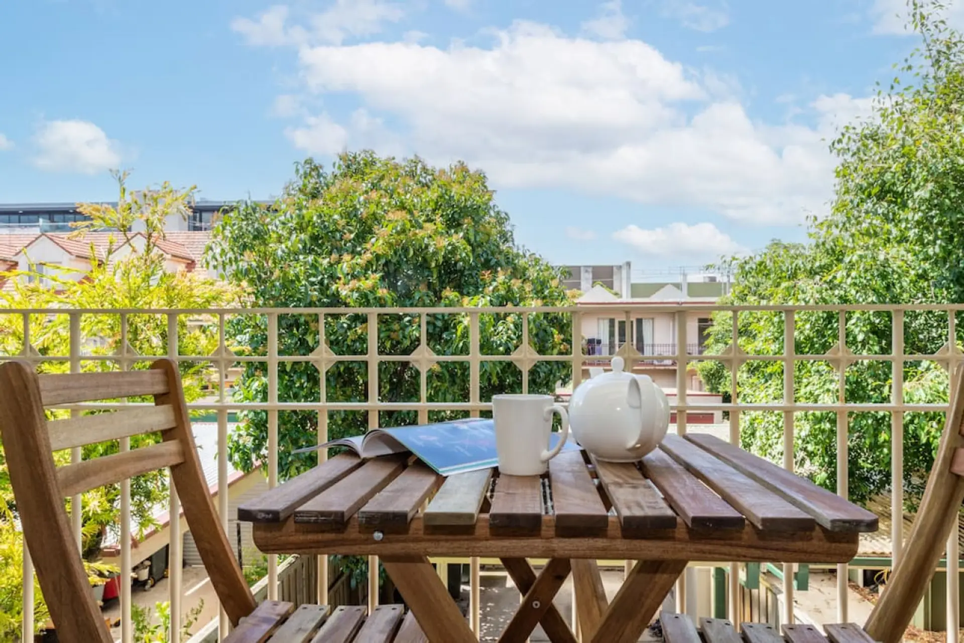 Private balcony attached to one of the bedrooms on the first floor. Grab a cup of morning coffee and have a moment here before the house hold wakes up and you're busy exploring all Melbourne has to offer.