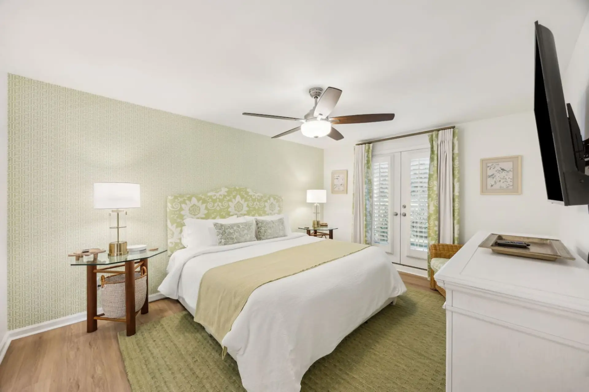 The king size sleep number tempur-pedic is sure to give you a great nights rest.