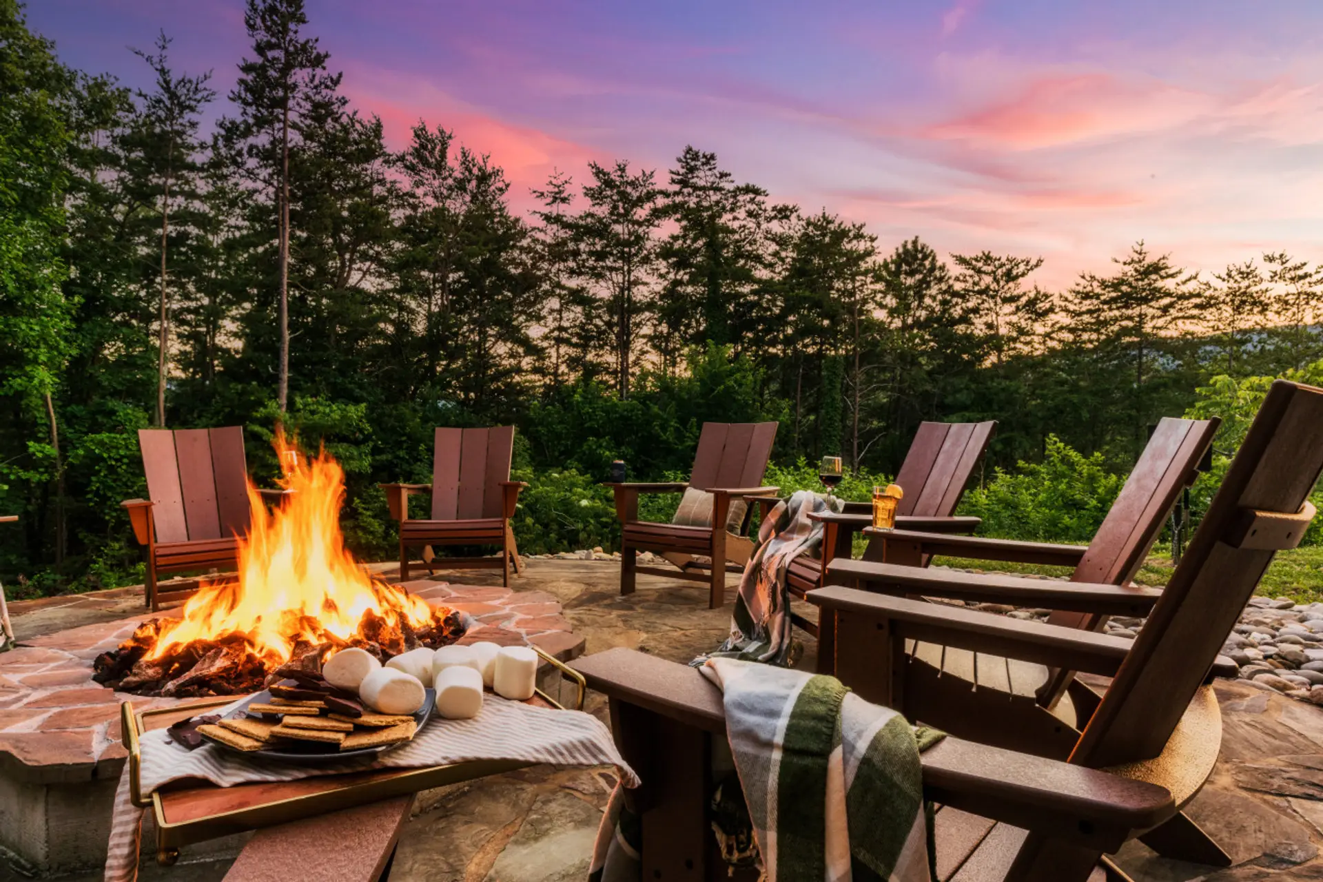 Outdoor gas fire pit with seating for 10 - the perfect spot to make s'mores!