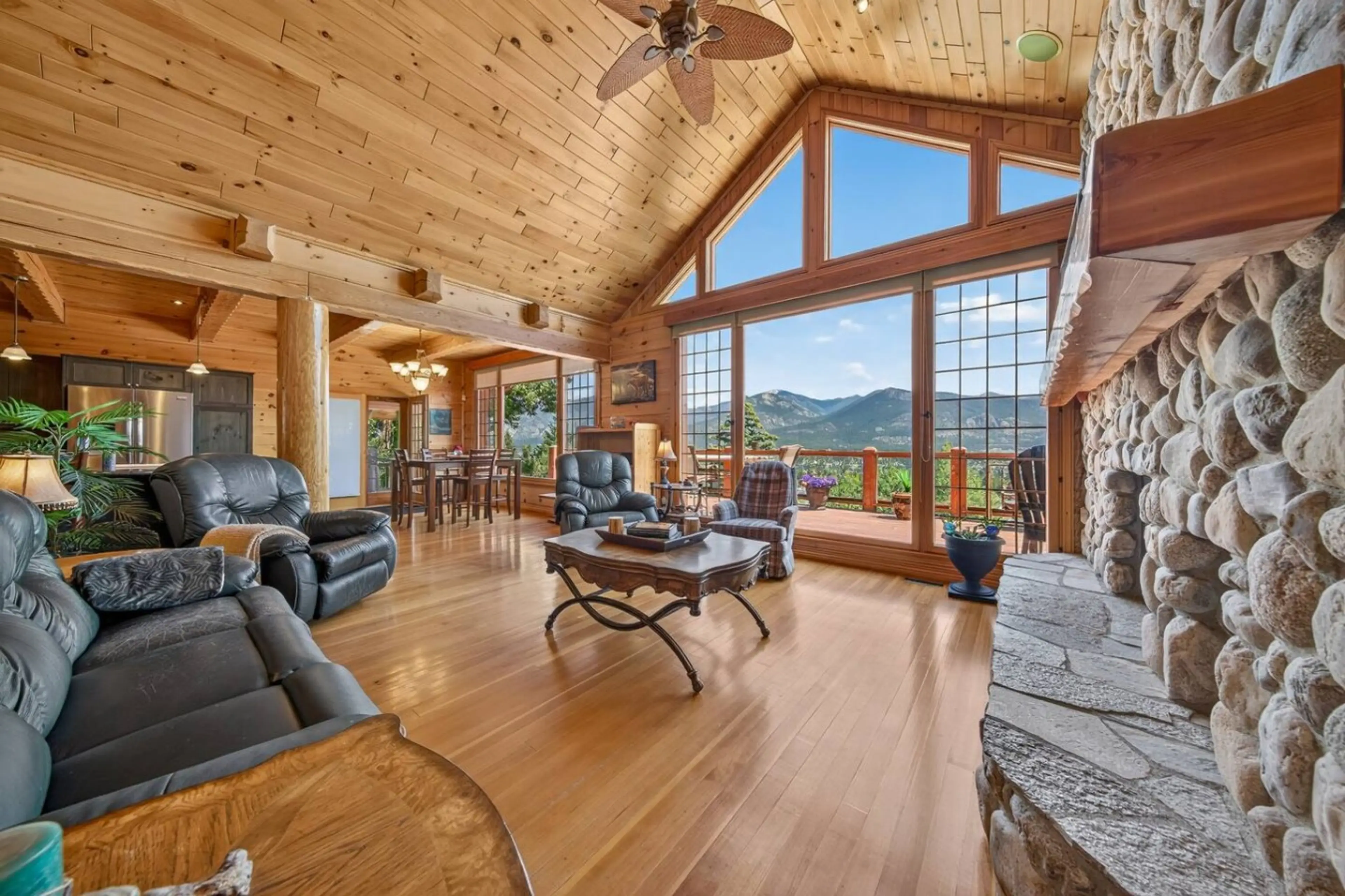 Welcome to your mountain-view log home retreat in Invermere.
