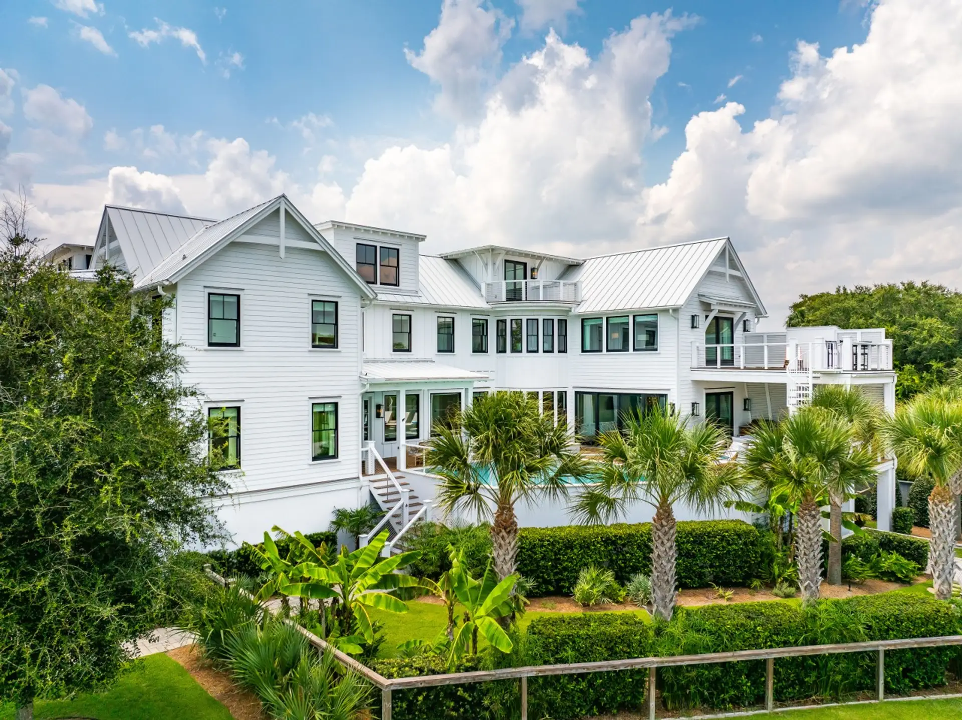 125CharlestonBlvd-KeenEyeMarketing-157