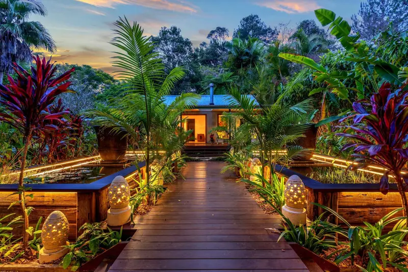 Private Home In the Pocket Byron ,  holiday rental in The Pocket