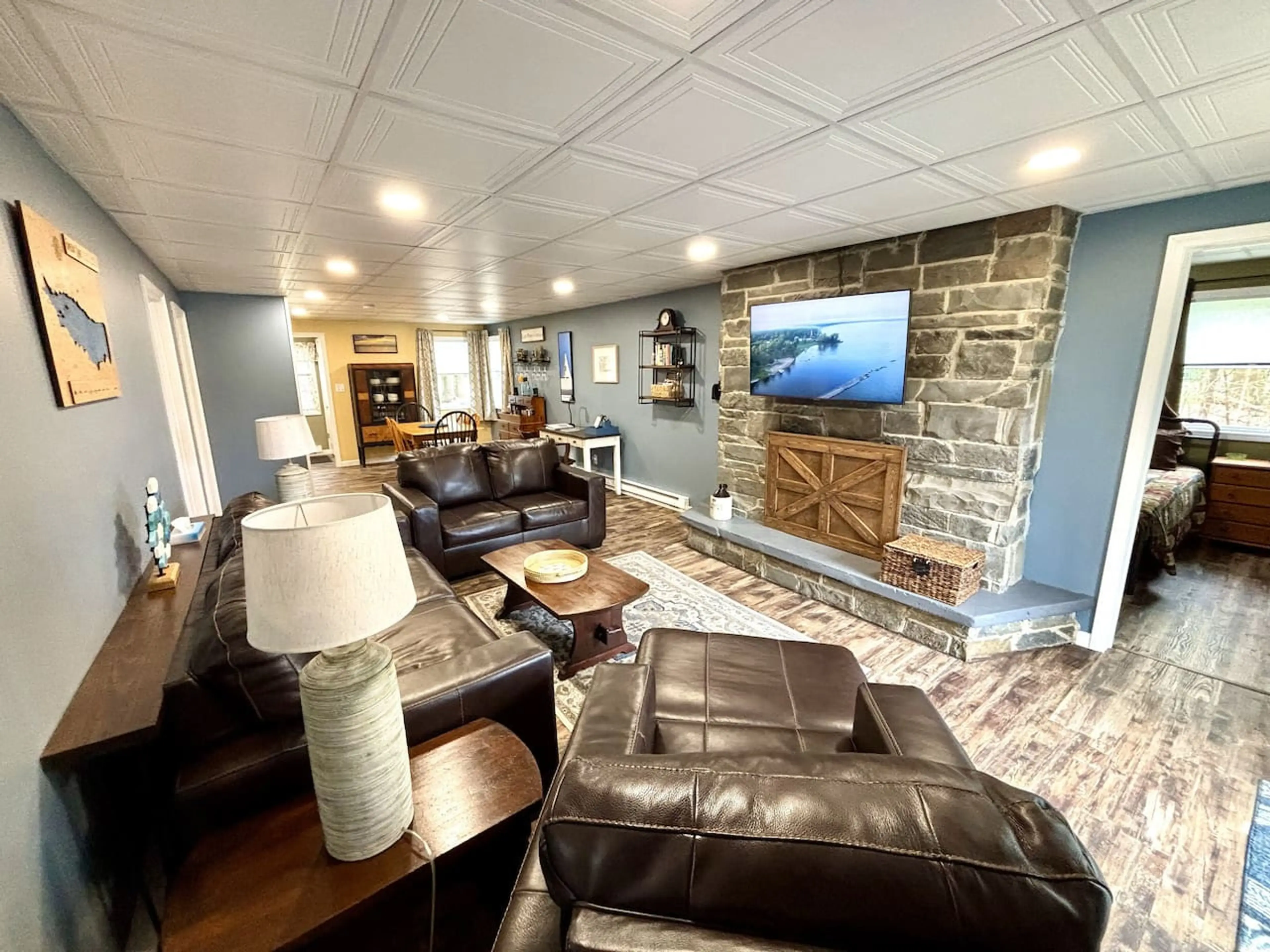 Living Room | Roku TV
