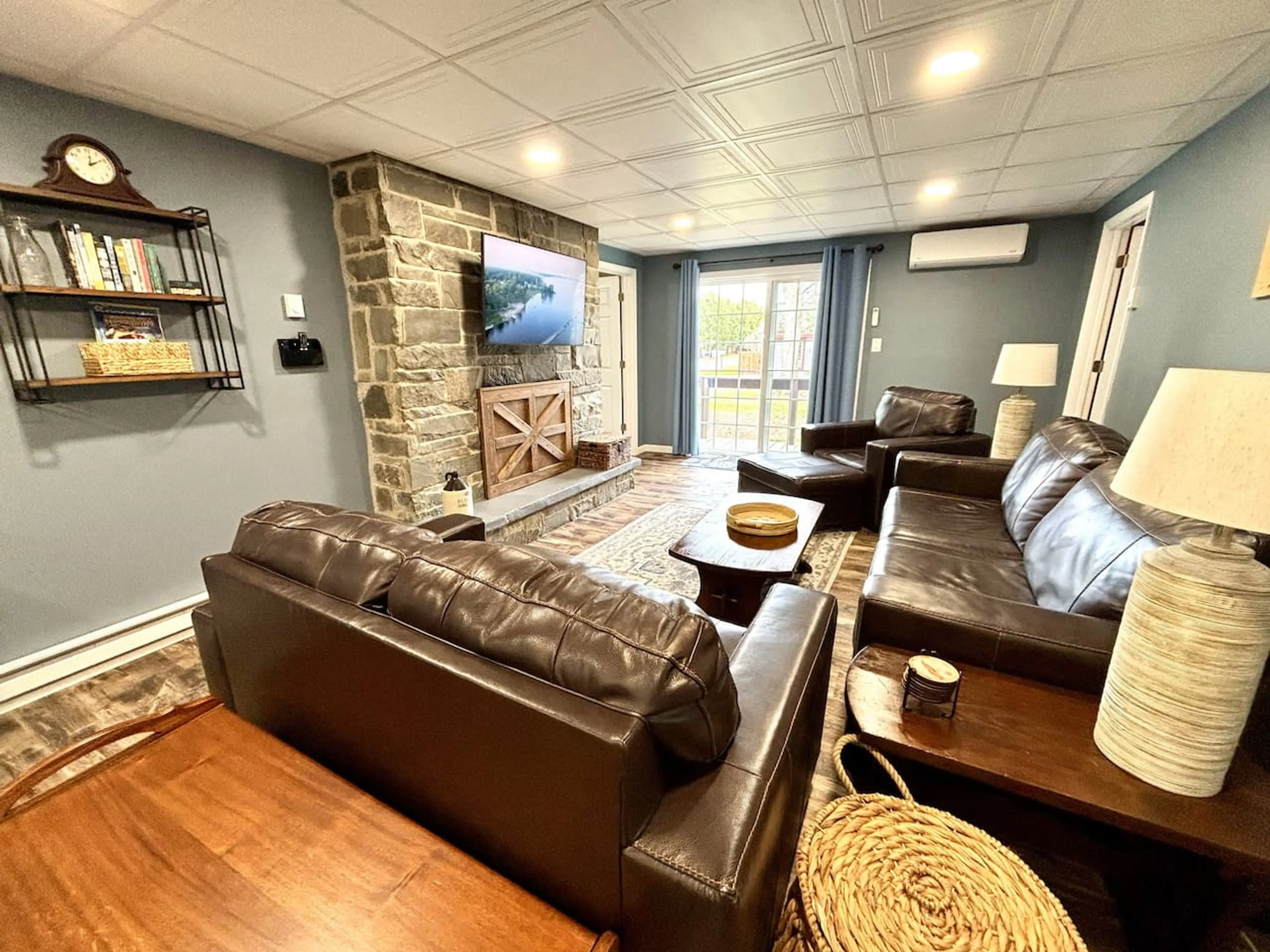 Living Room | Roku TV