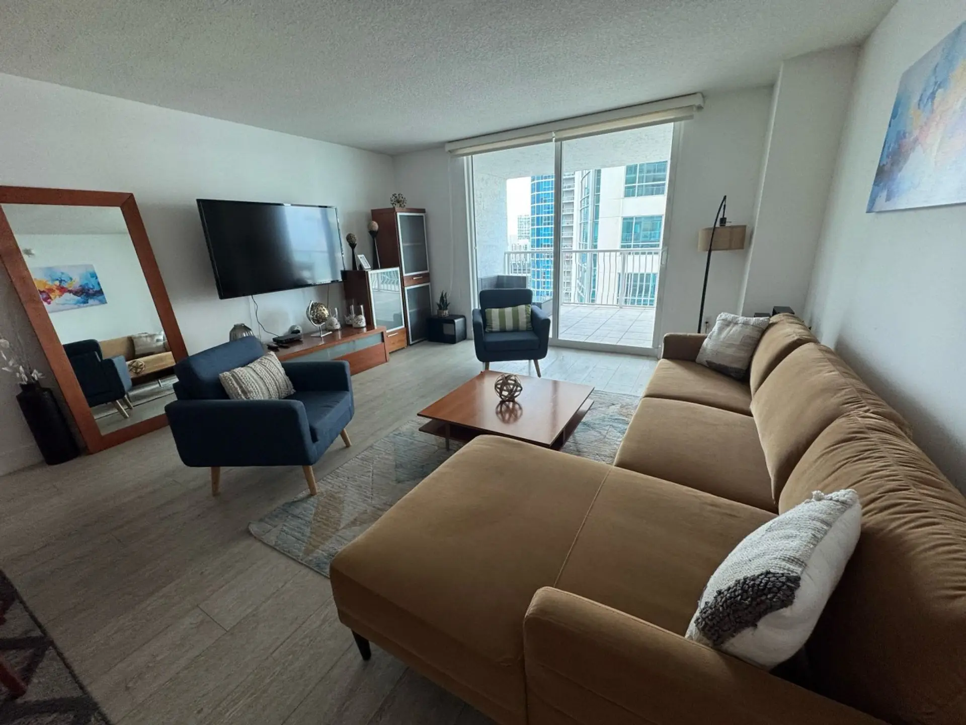 3514-SALA 4