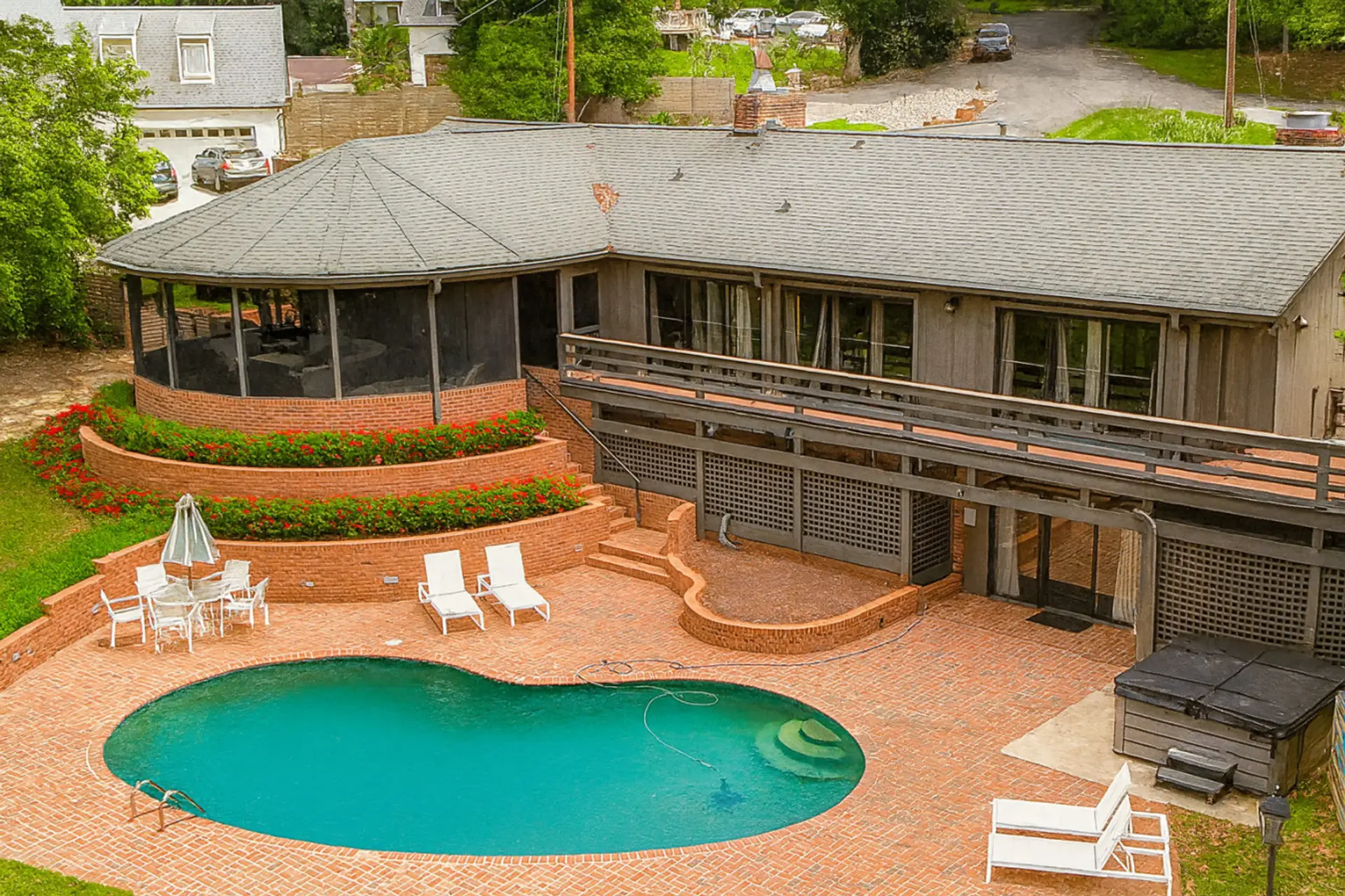 Welcome to Paradise Point!