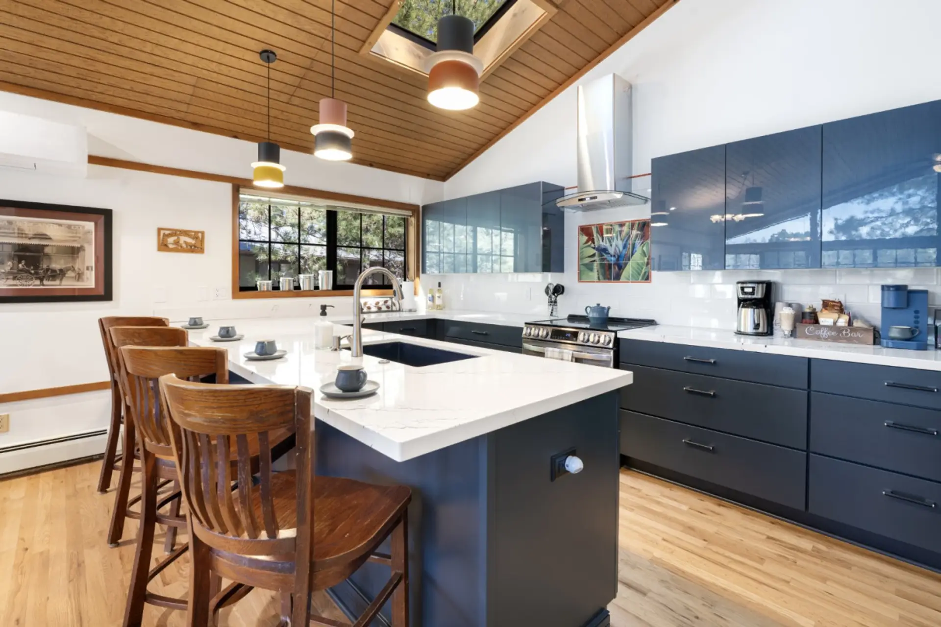 kitchen/dining